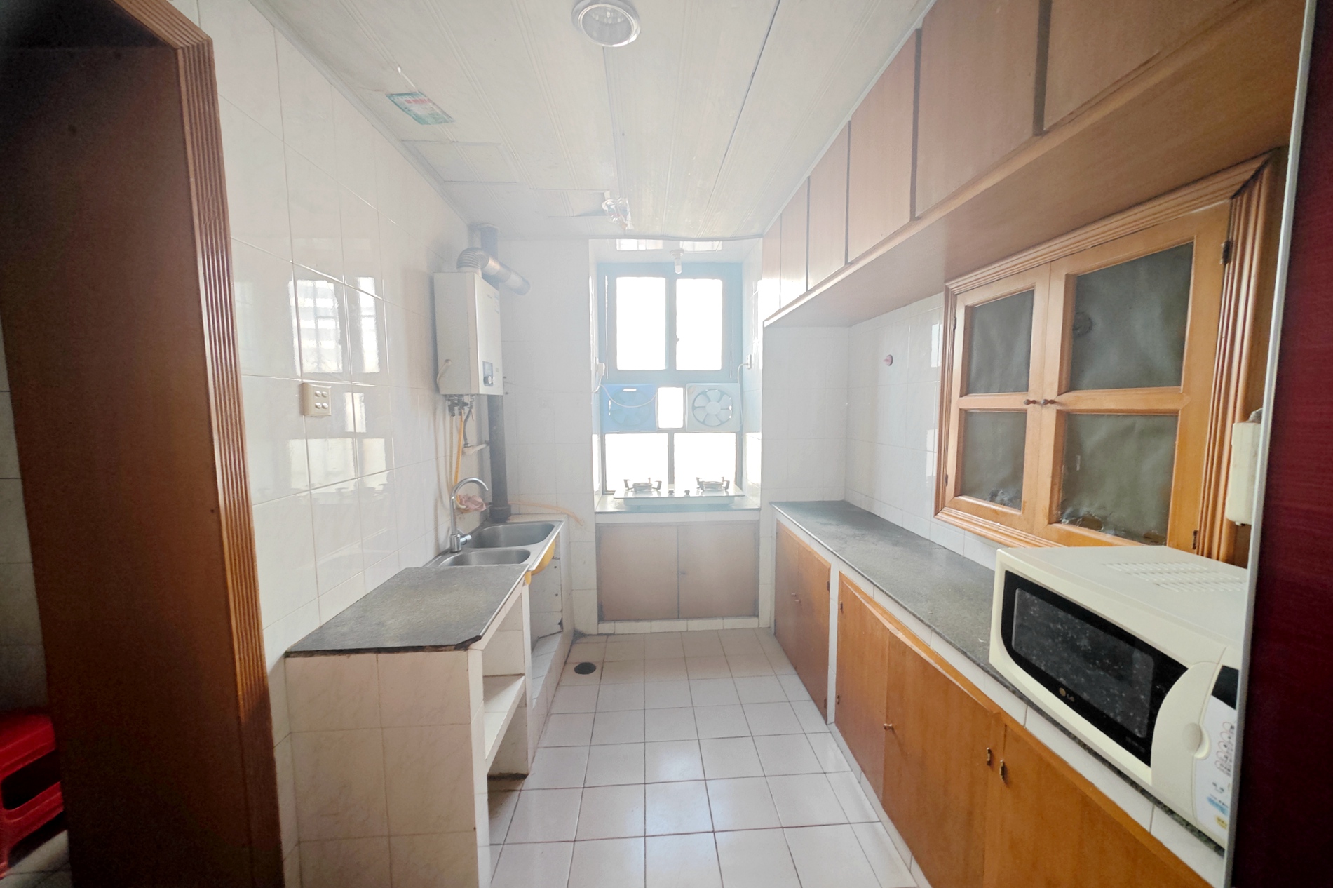 长岭烟草公司宿舍(金祥公寓) 3室2厅1卫 78.0万 长岭烟草公司宿舍(金祥公寓) 3室2厅1卫 78.0万厨房