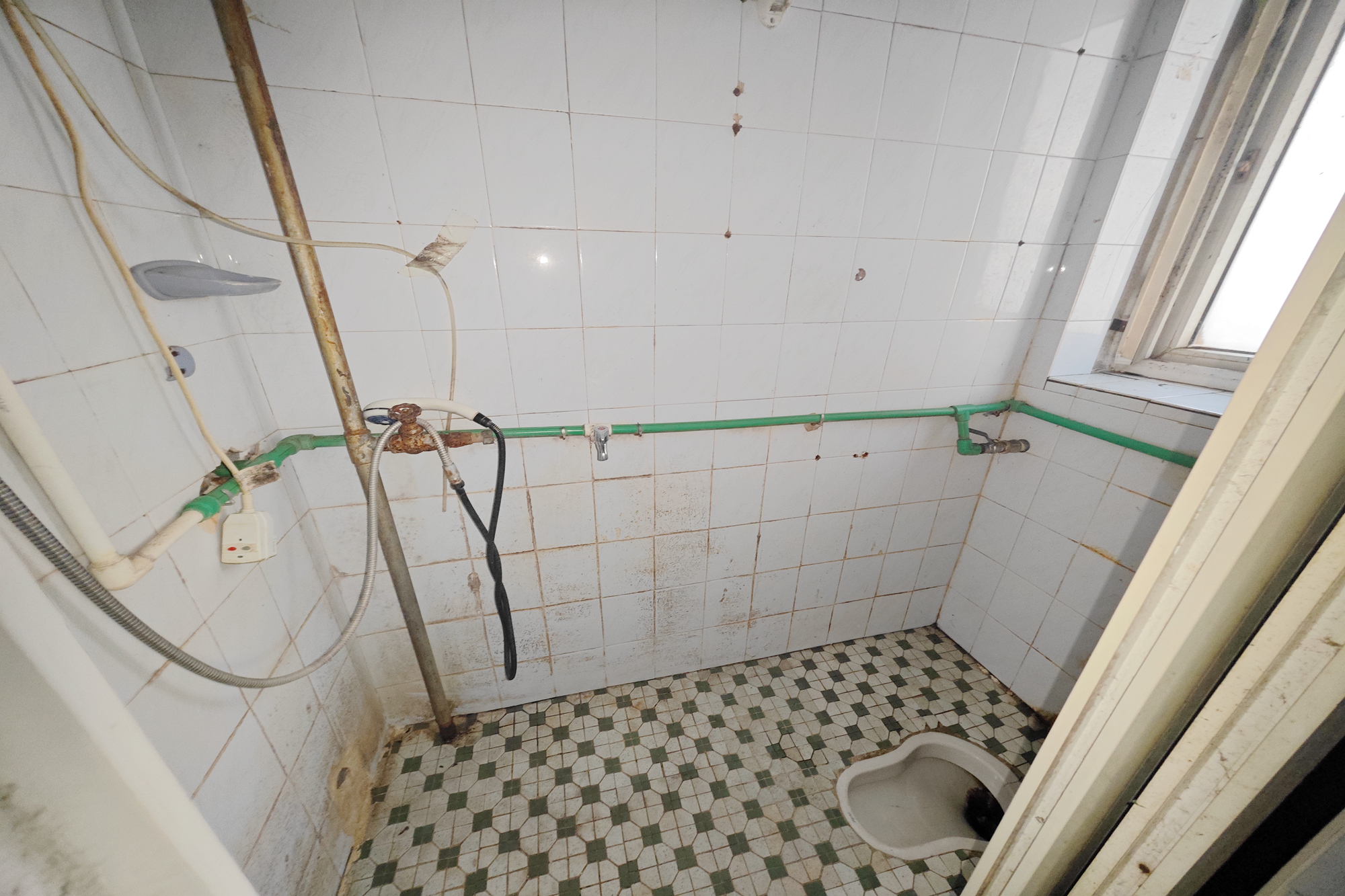 荷叶塘社区(雨花区) 1室0厅0卫 58.0万 荷叶塘社区(雨花区) 1室0厅0卫 58.0万其他