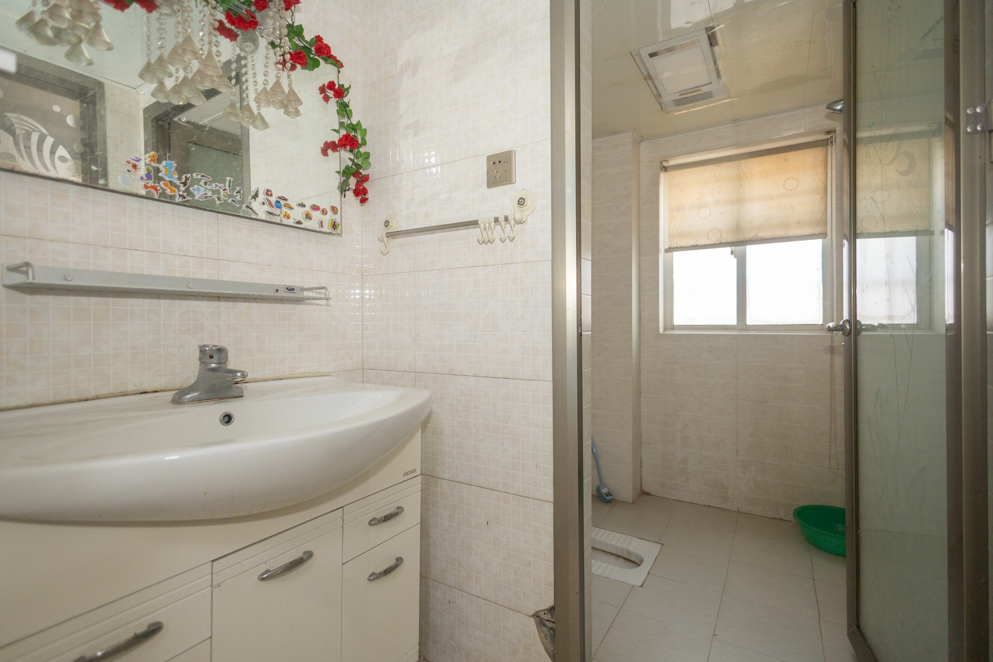 星城雅郡 3室2厅2卫 58.0万 星城雅郡 3室2厅2卫 58.0万卫生间