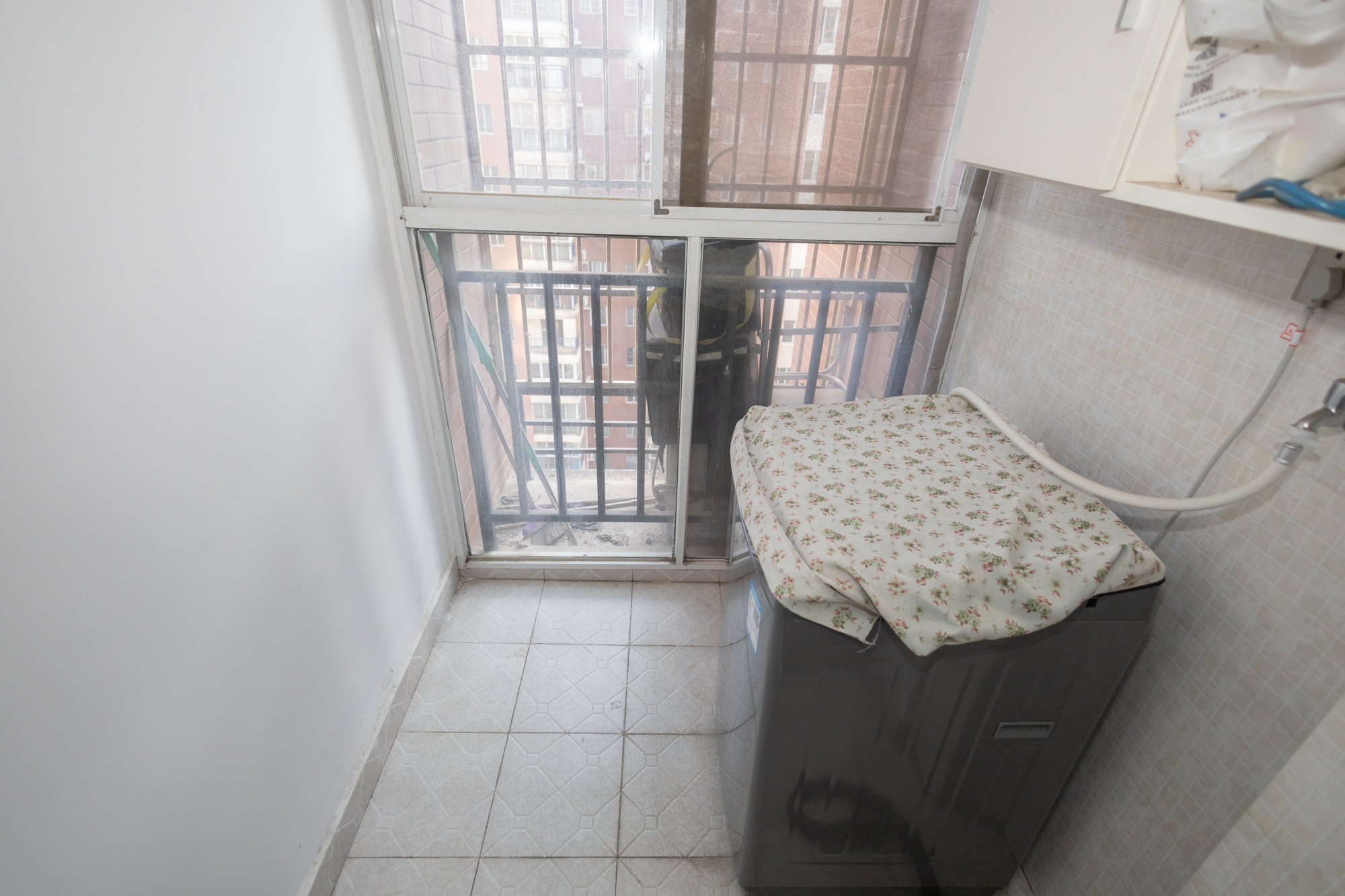 星城雅郡 3室2厅2卫 58.0万 星城雅郡 3室2厅2卫 58.0万阳台