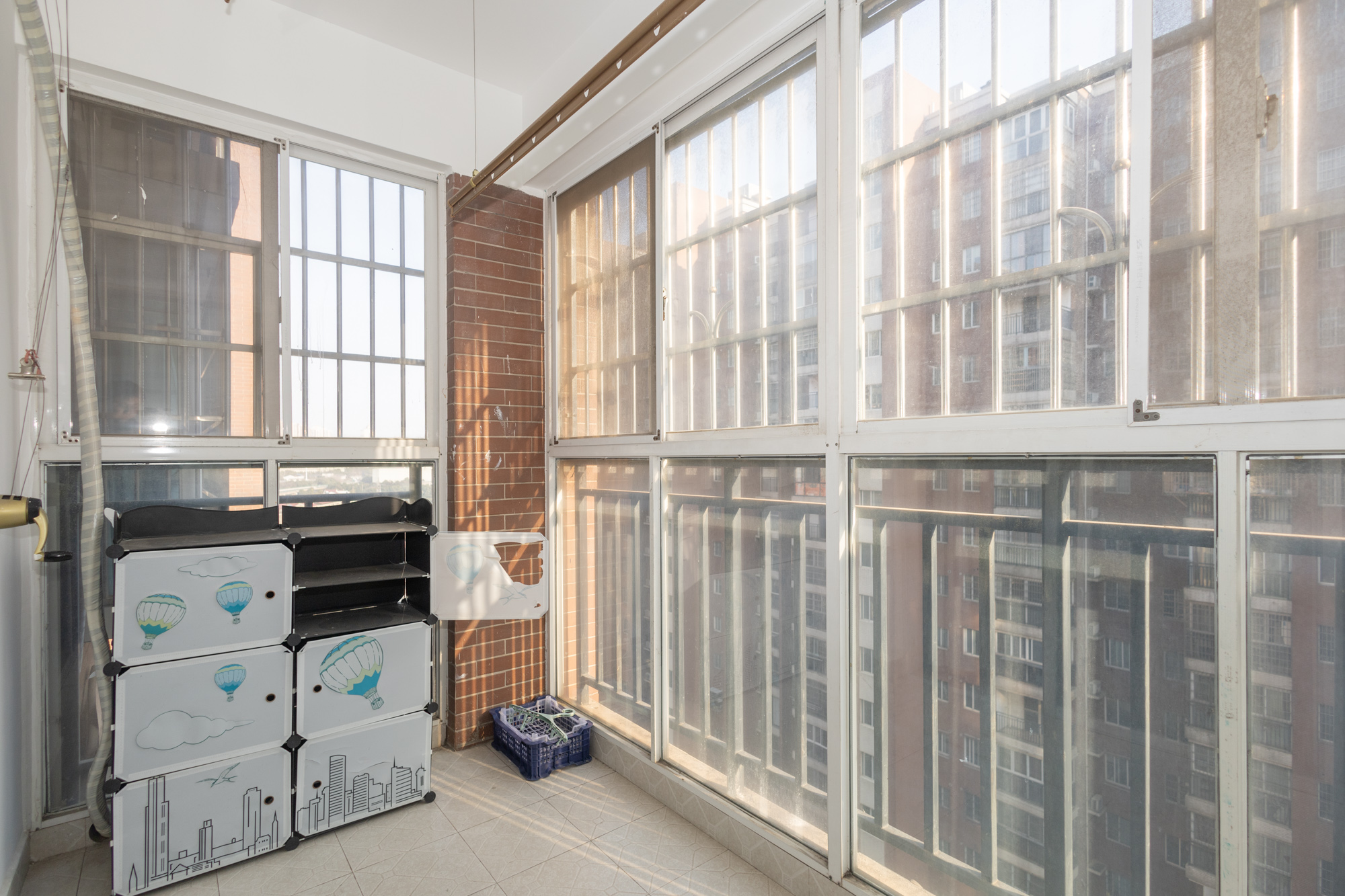 星城雅郡 3室2厅2卫 58.0万 星城雅郡 3室2厅2卫 58.0万阳台