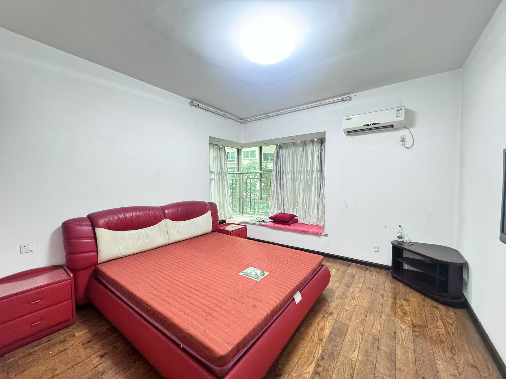 四季花园 3室2厅2卫 60.0万 四季花园 3室2厅2卫 60.0万室内图