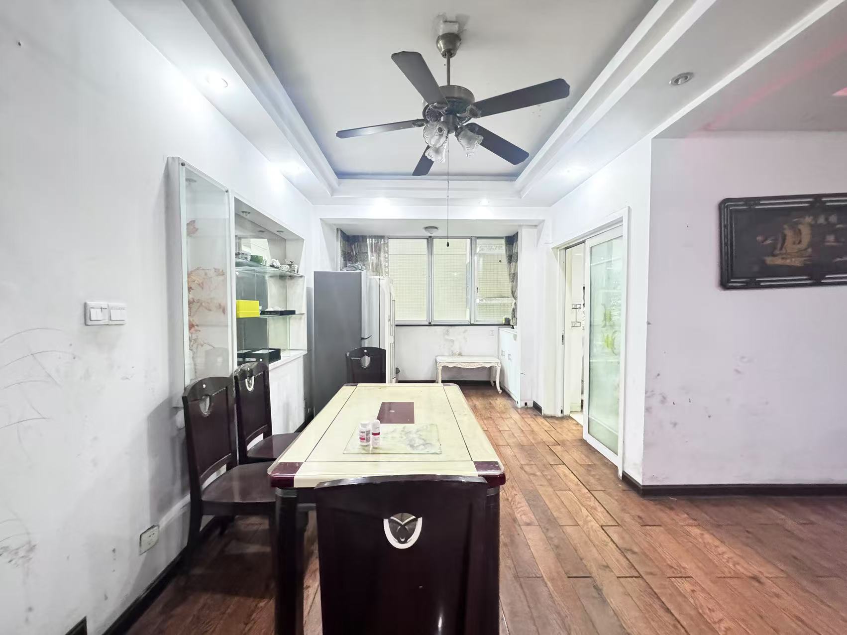 四季花园 3室2厅2卫 60.0万 四季花园 3室2厅2卫 60.0万室内图