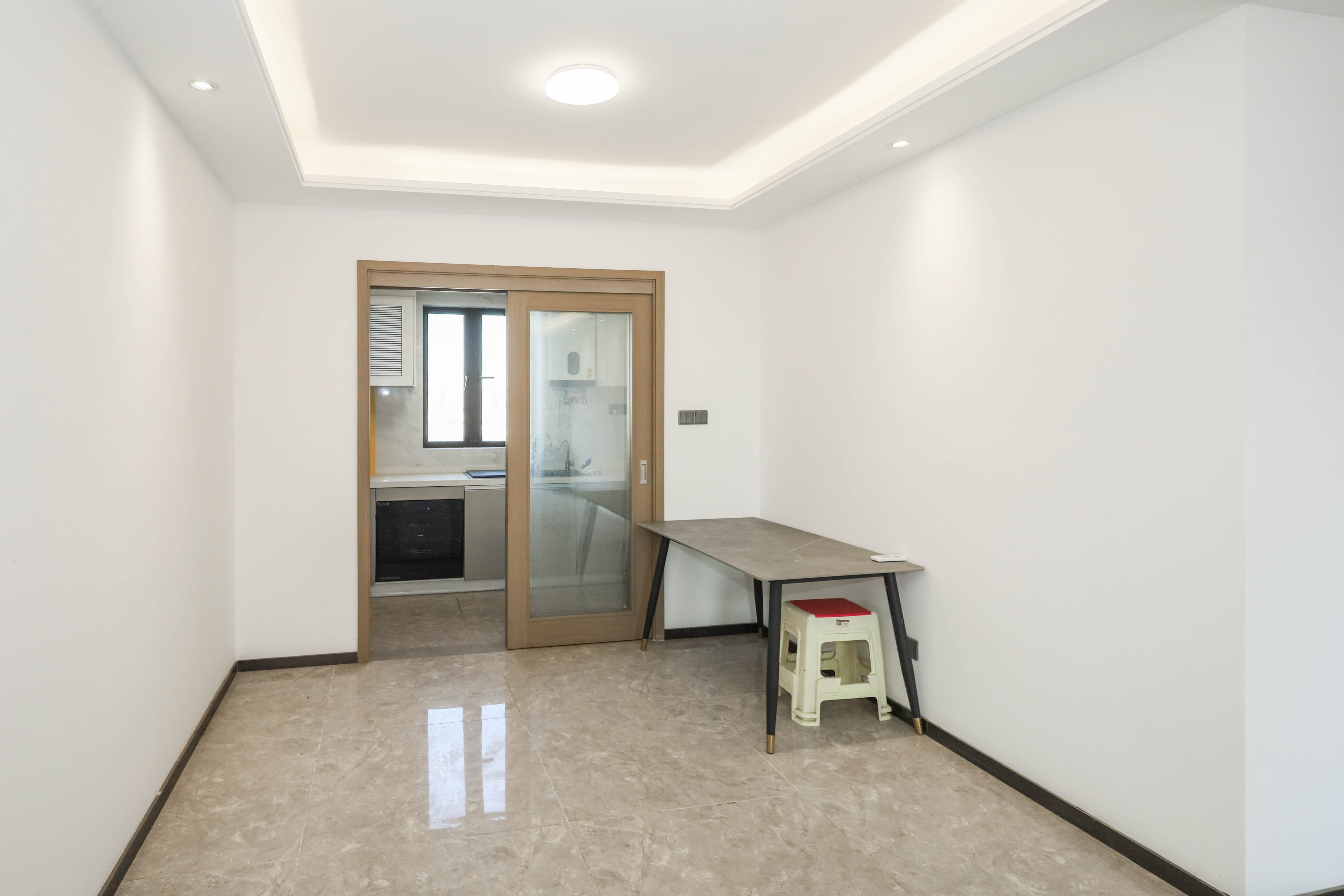 招商华发依云曦城  4室2厅2卫    115.0万其他