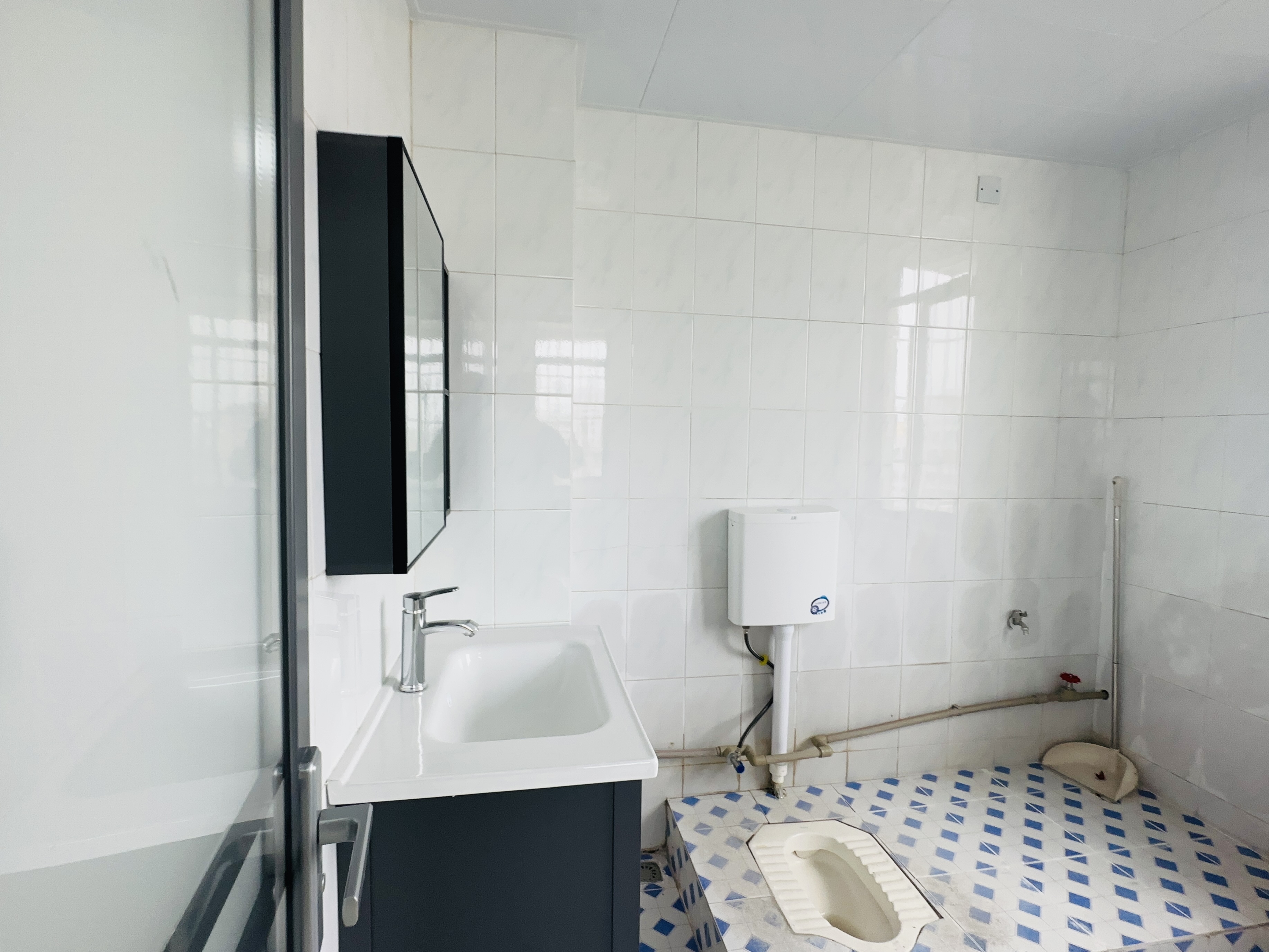 藤园阁(府城新城路) 3室2厅1卫 112.8万 藤园阁(府城新城路) 3室2厅1卫 112.8万卫生间