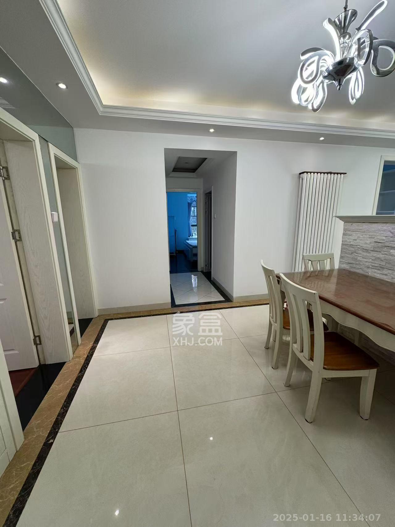 怡海星城 3室2厅2卫 2500.0元/月 怡海星城 3室2厅2卫 2500.0元/月室内图