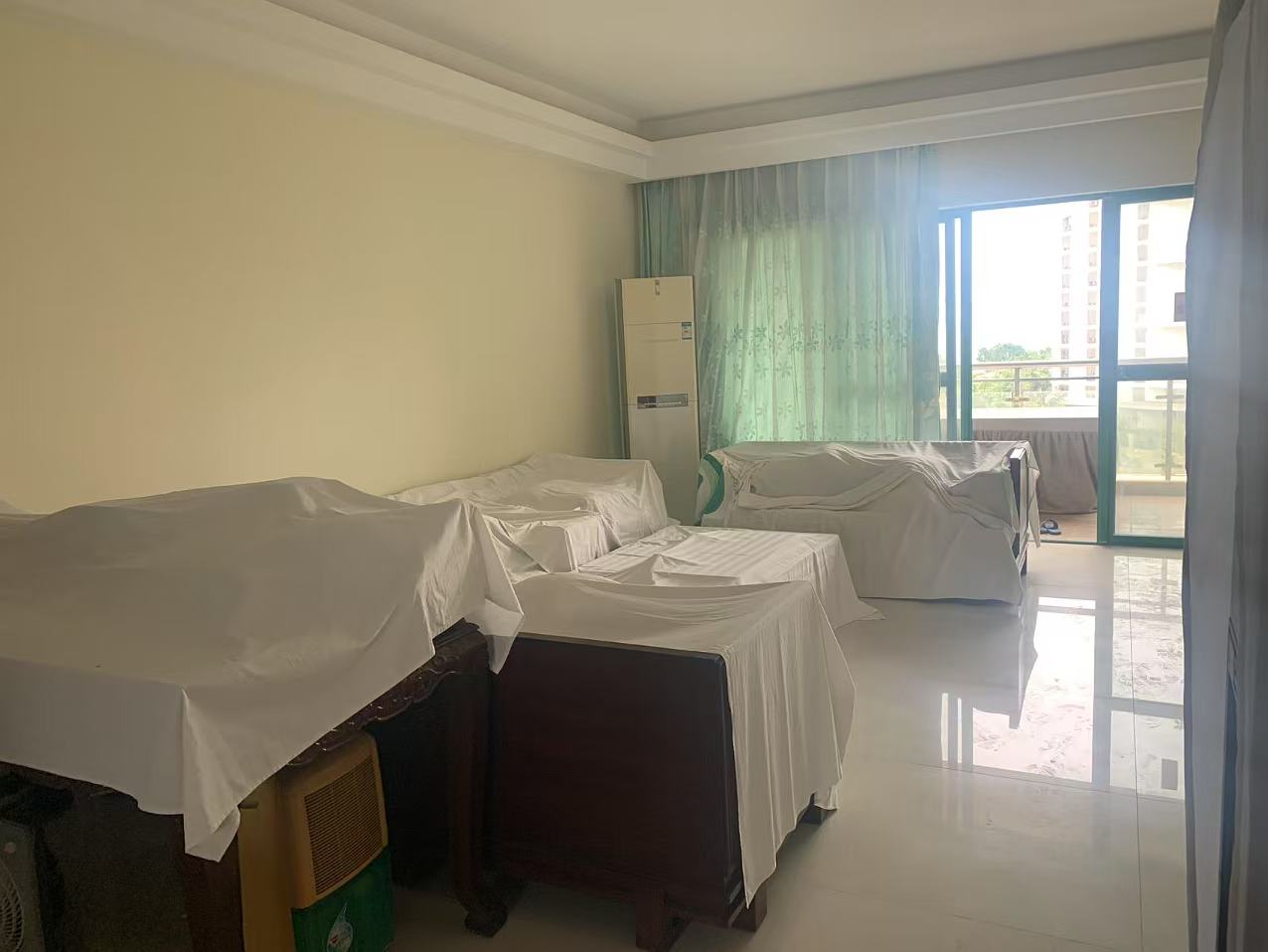 金外滩  3室1厅2卫    320.0万 金外滩  3室1厅2卫    320.0万室内图