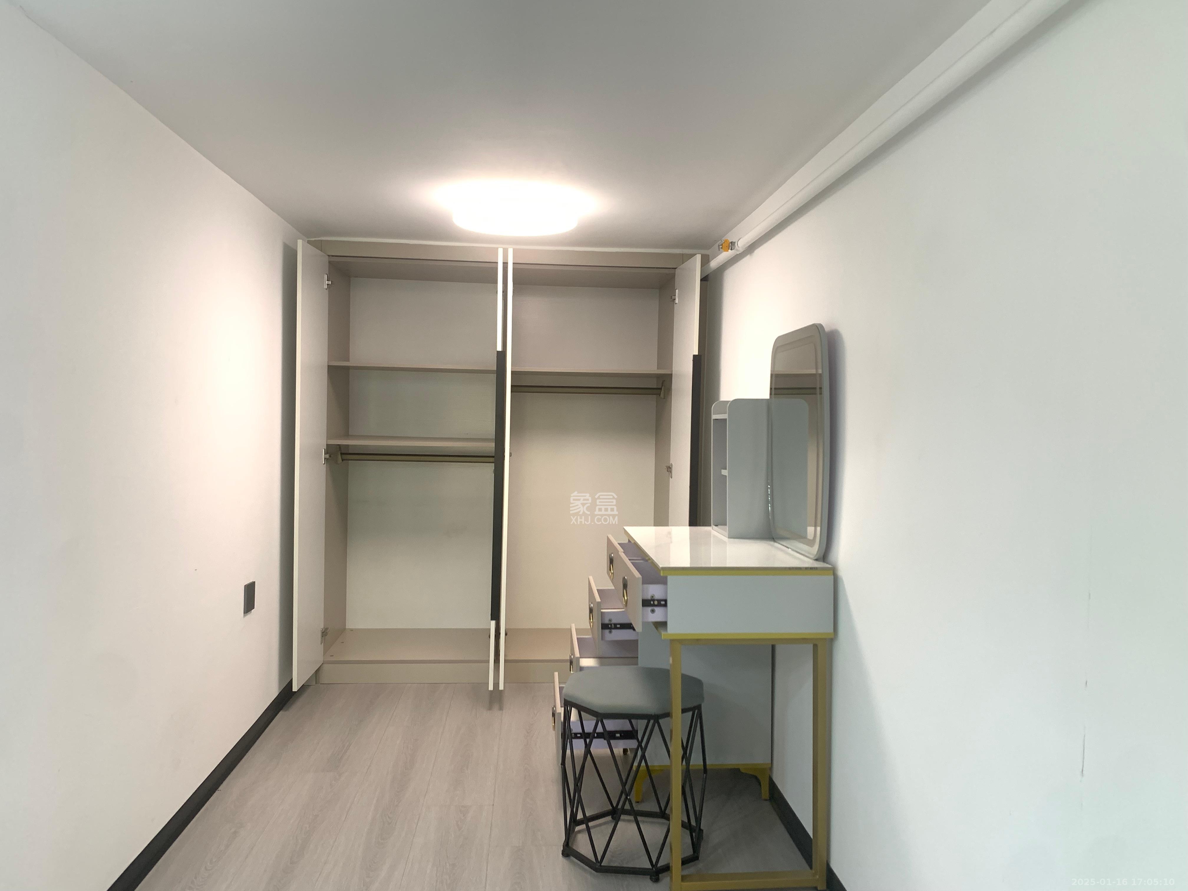 正荣悦玺 1室1厅1卫 2480.0元/月 正荣悦玺 1室1厅1卫 2480.0元/月室内图