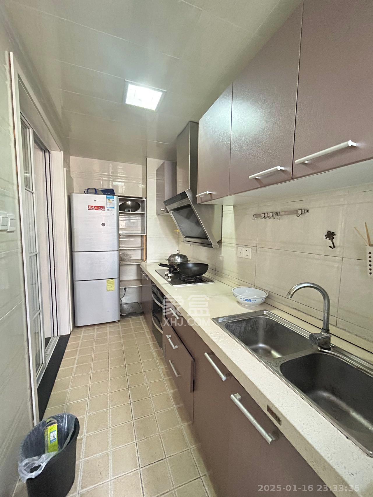 怡海星城 2室2厅1卫 1800.0元/月 怡海星城 2室2厅1卫 1800.0元/月室内图