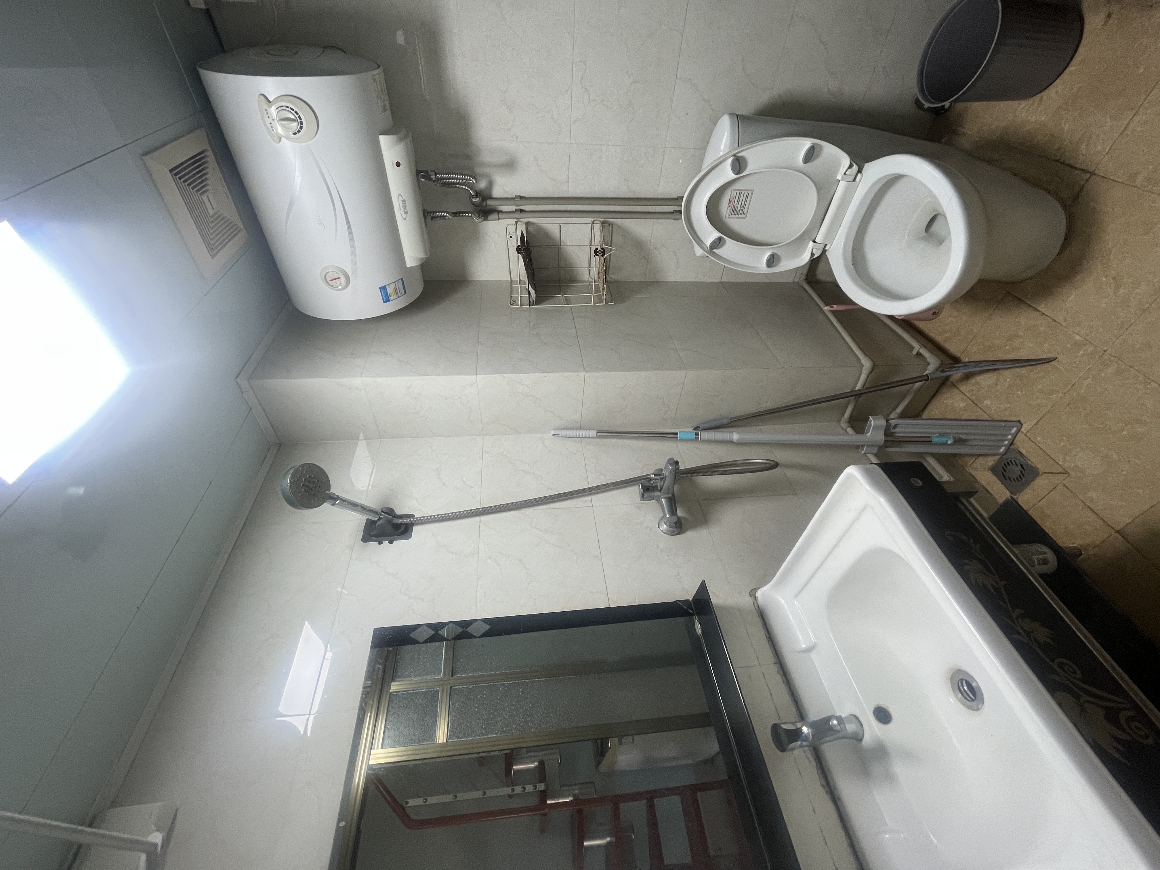 华林广场 3室2厅1卫 90.0万 华林广场 3室2厅1卫 90.0万室内图