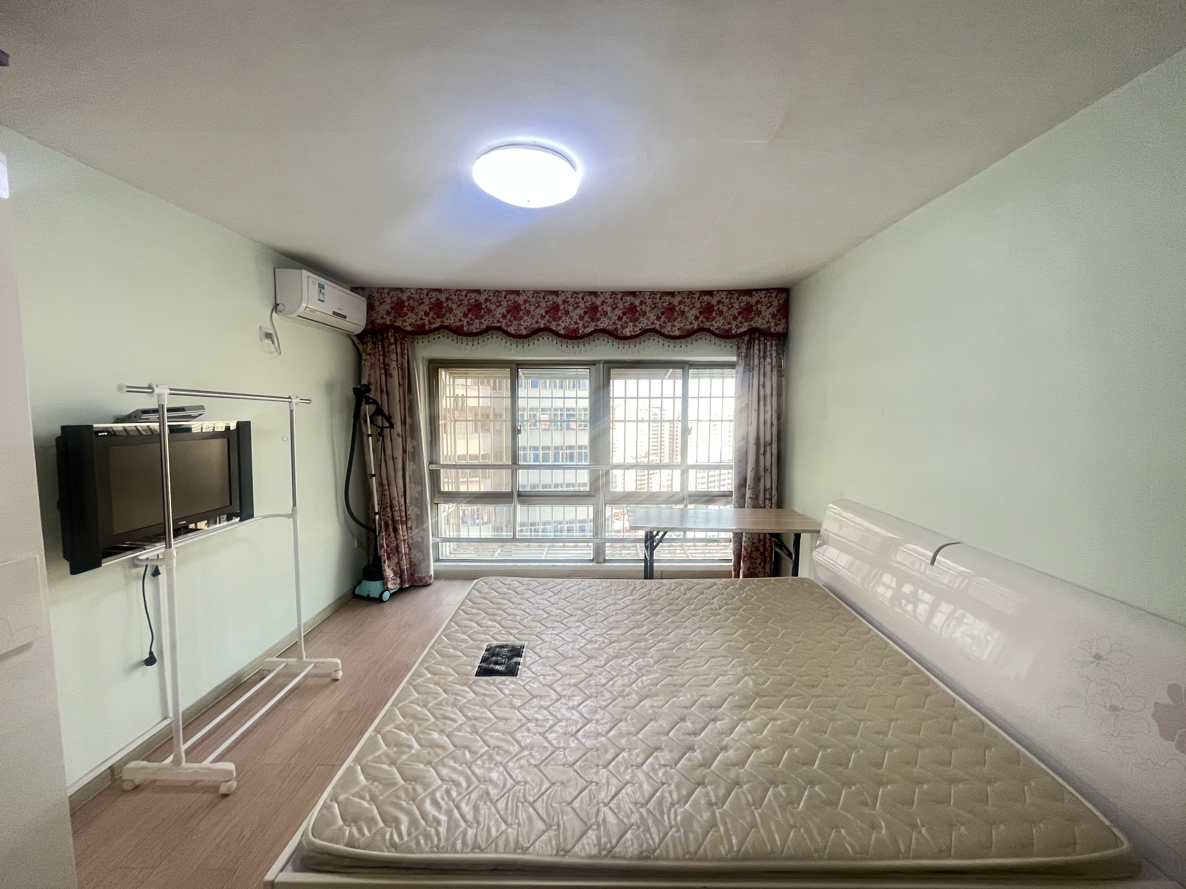 华林广场 3室2厅1卫 90.0万 华林广场 3室2厅1卫 90.0万室内图