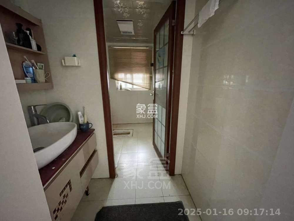 香草园  3室2厅2卫    1500.0元/月 香草园  3室2厅2卫    1500.0元/月室内图