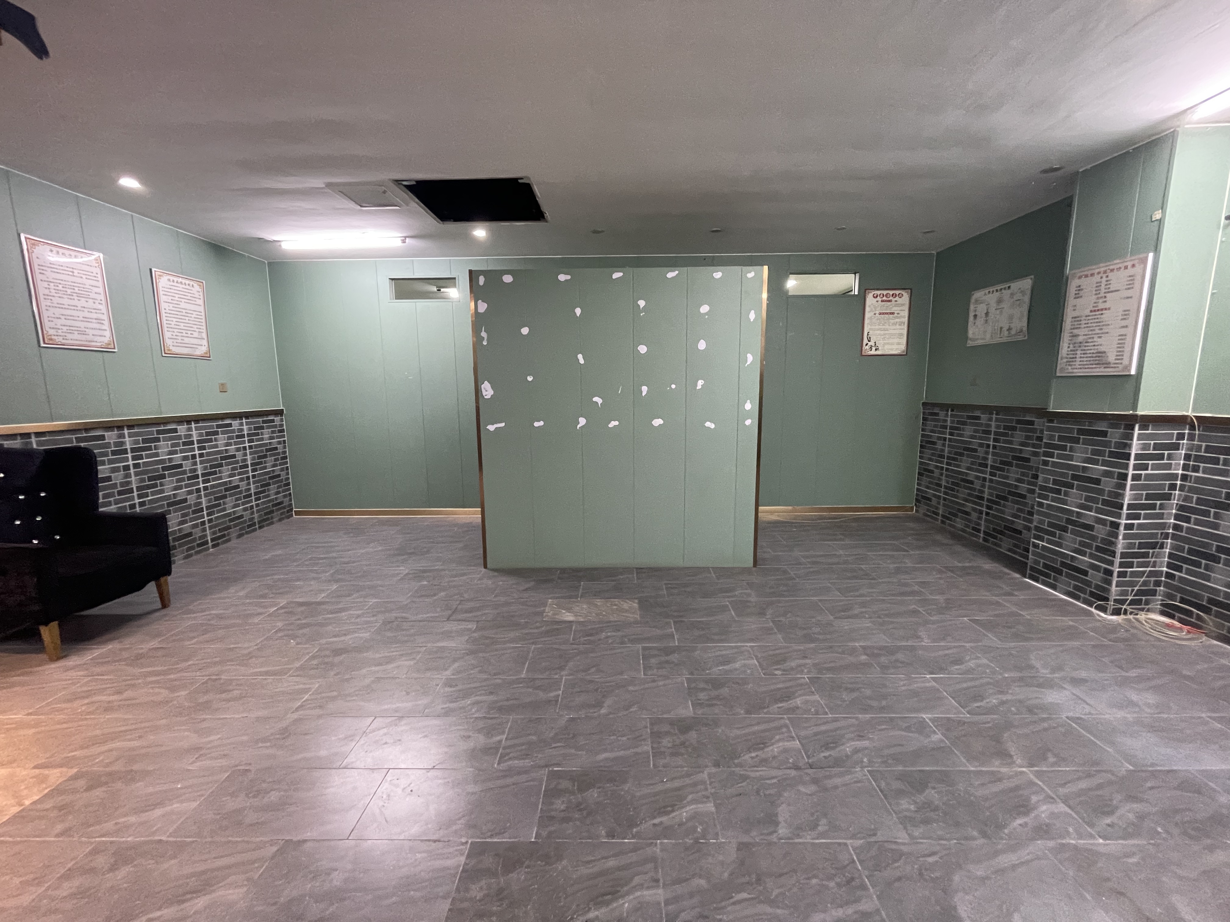 大龙花园(海达路) 1室1厅1卫 22000.0元/月 大龙花园(海达路) 1室1厅1卫 22000.0元/月室内图