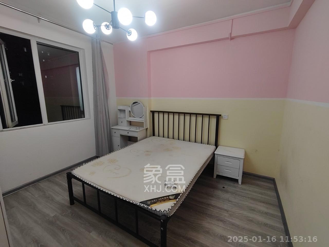 丽发新城 1室2厅2卫 1300.0元/月 丽发新城 1室2厅2卫 1300.0元/月室内图