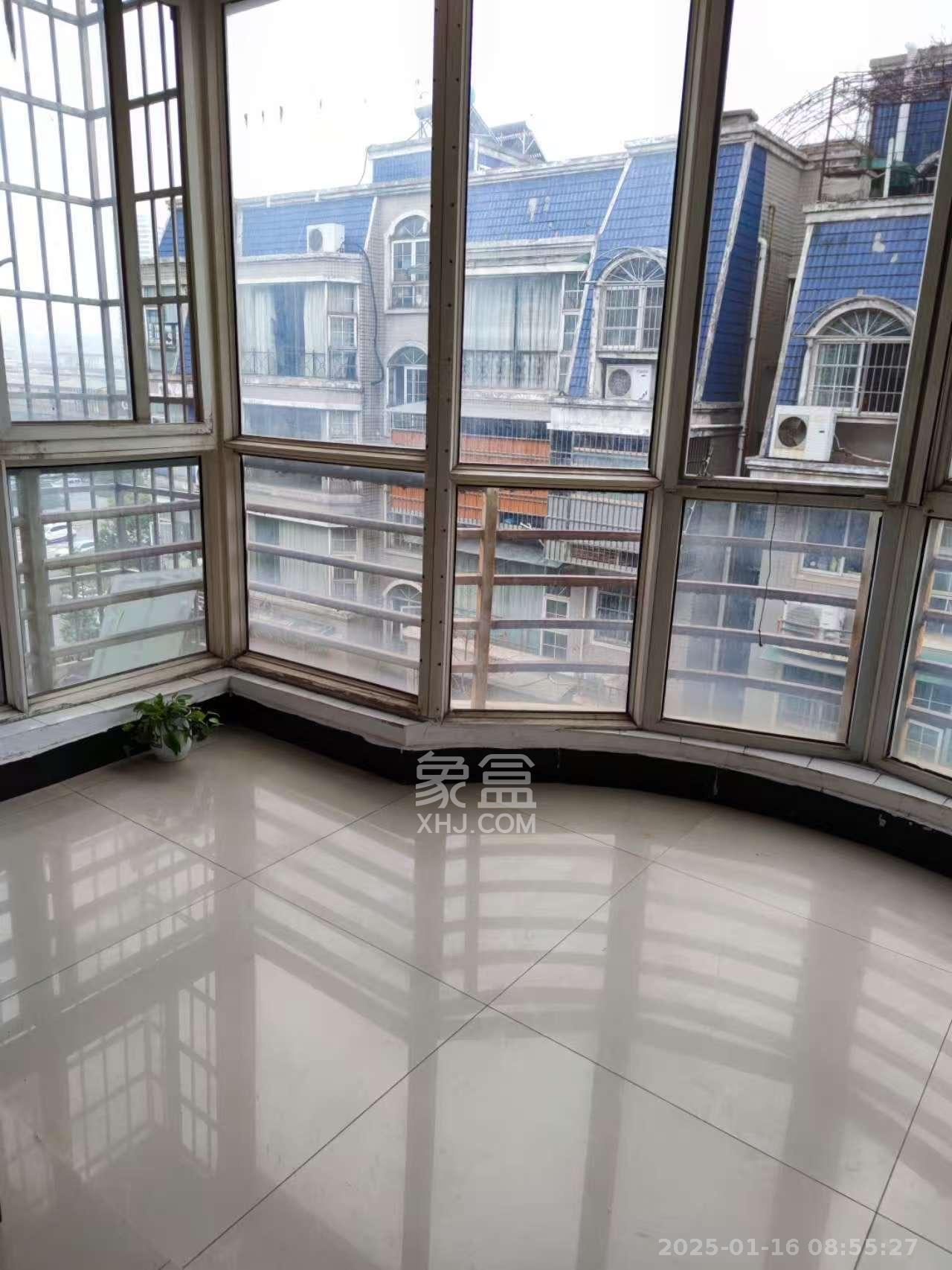 财富时代(高桥中江置业财富) 2室1厅1卫 1600.0元/月 财富时代(高桥中江置业财富) 2室1厅1卫 1600.0元/月室内图