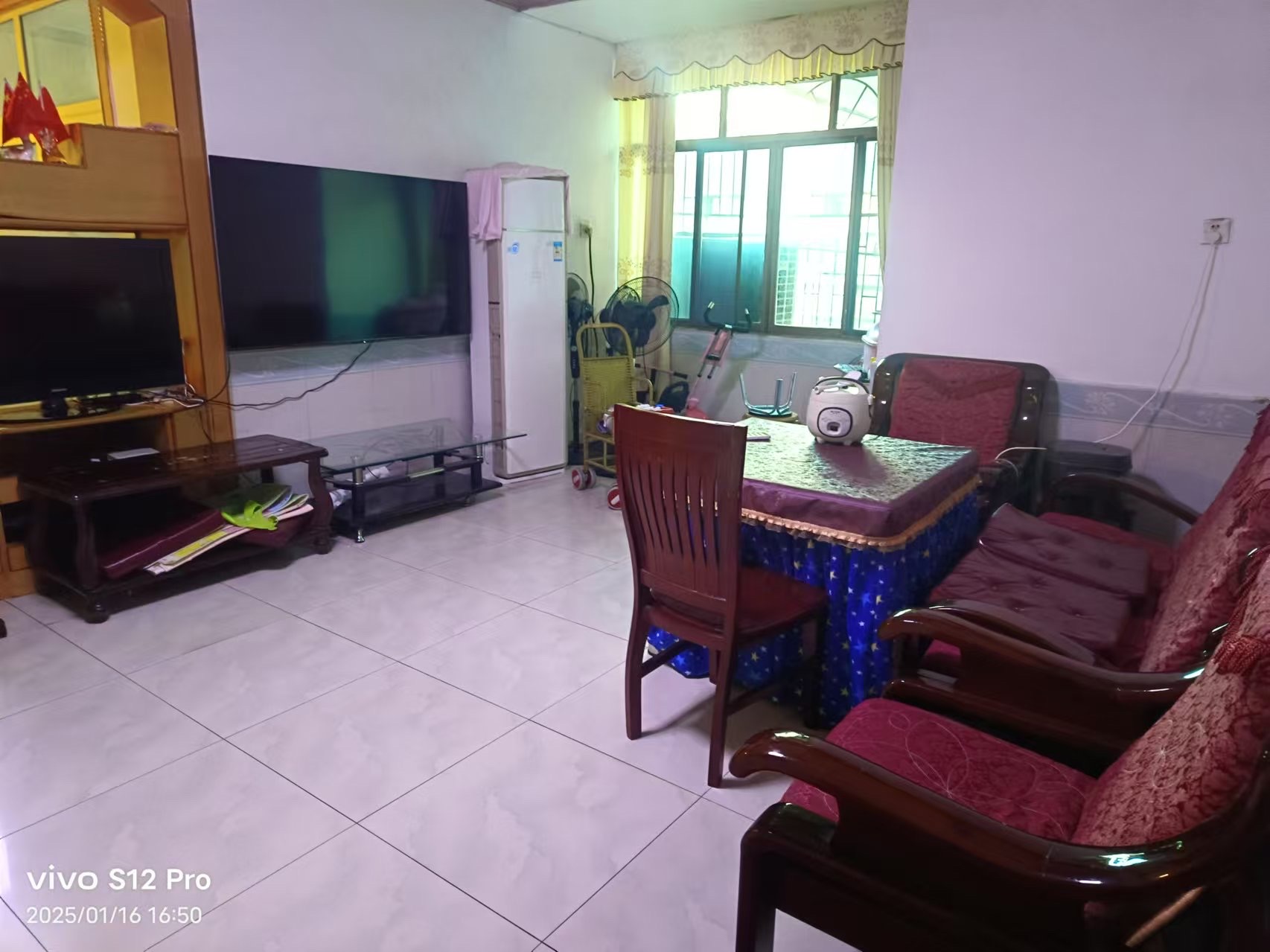 育财农贸市场(民营市场) 3室2厅2卫 26.8万 育财农贸市场(民营市场) 3室2厅2卫 26.8万客厅