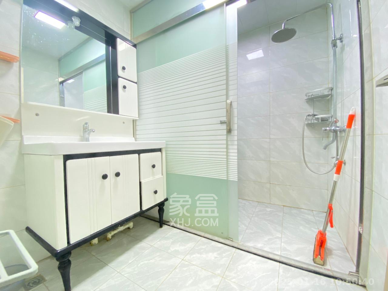 恒泰广场 2室1厅1卫 2000.0元/月 恒泰广场 2室1厅1卫 2000.0元/月室内图