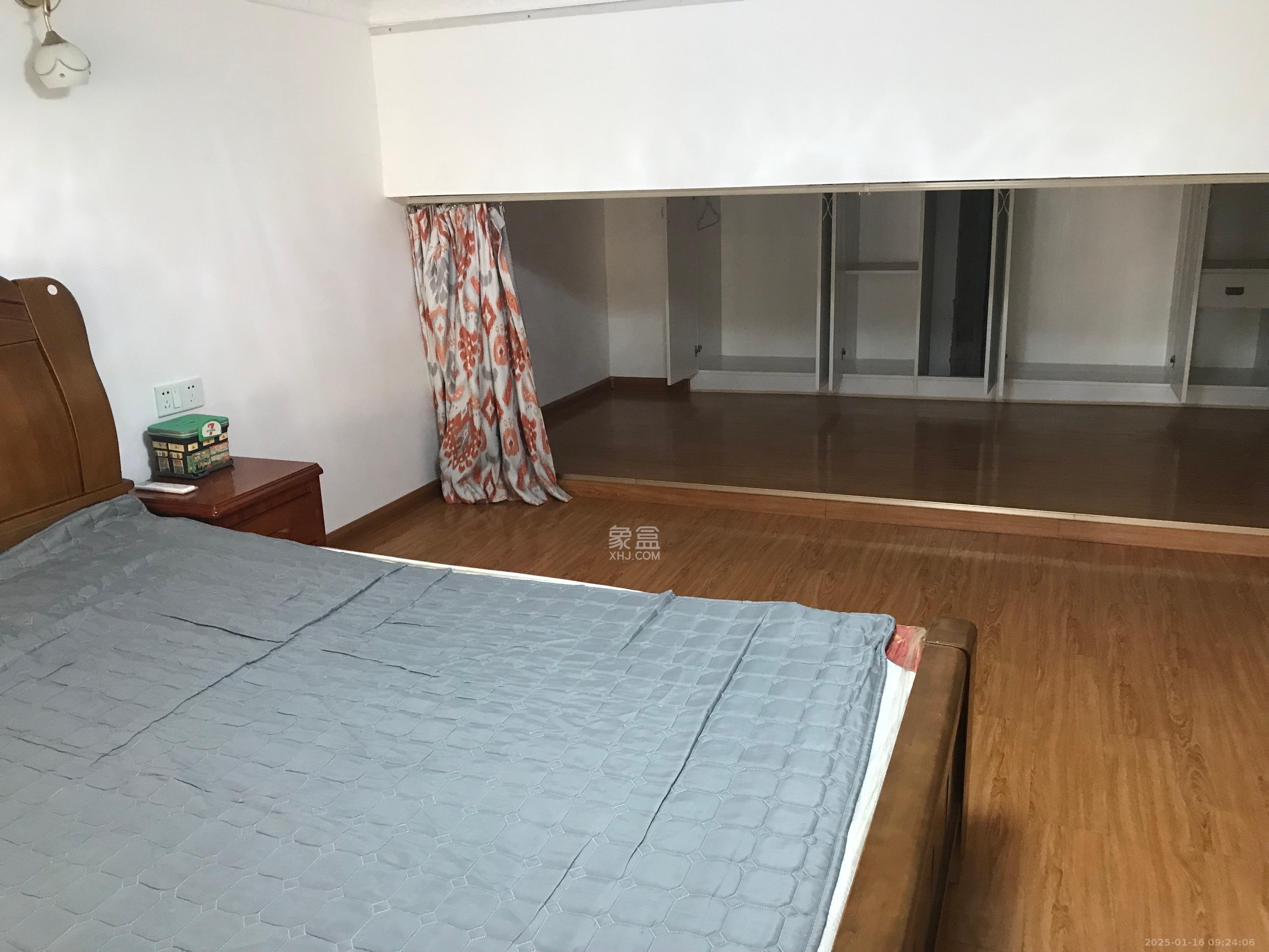 金科时代中心  1室1厅1卫    1600.0元/月室内图