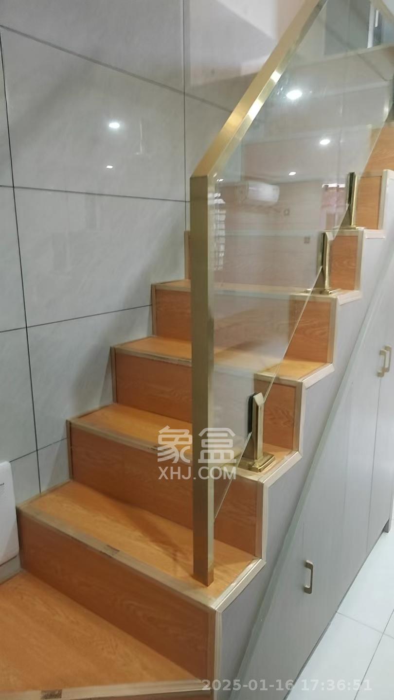 碧桂园星荟 1室1厅1卫 1300.0元/月 碧桂园星荟 1室1厅1卫 1300.0元/月室内图