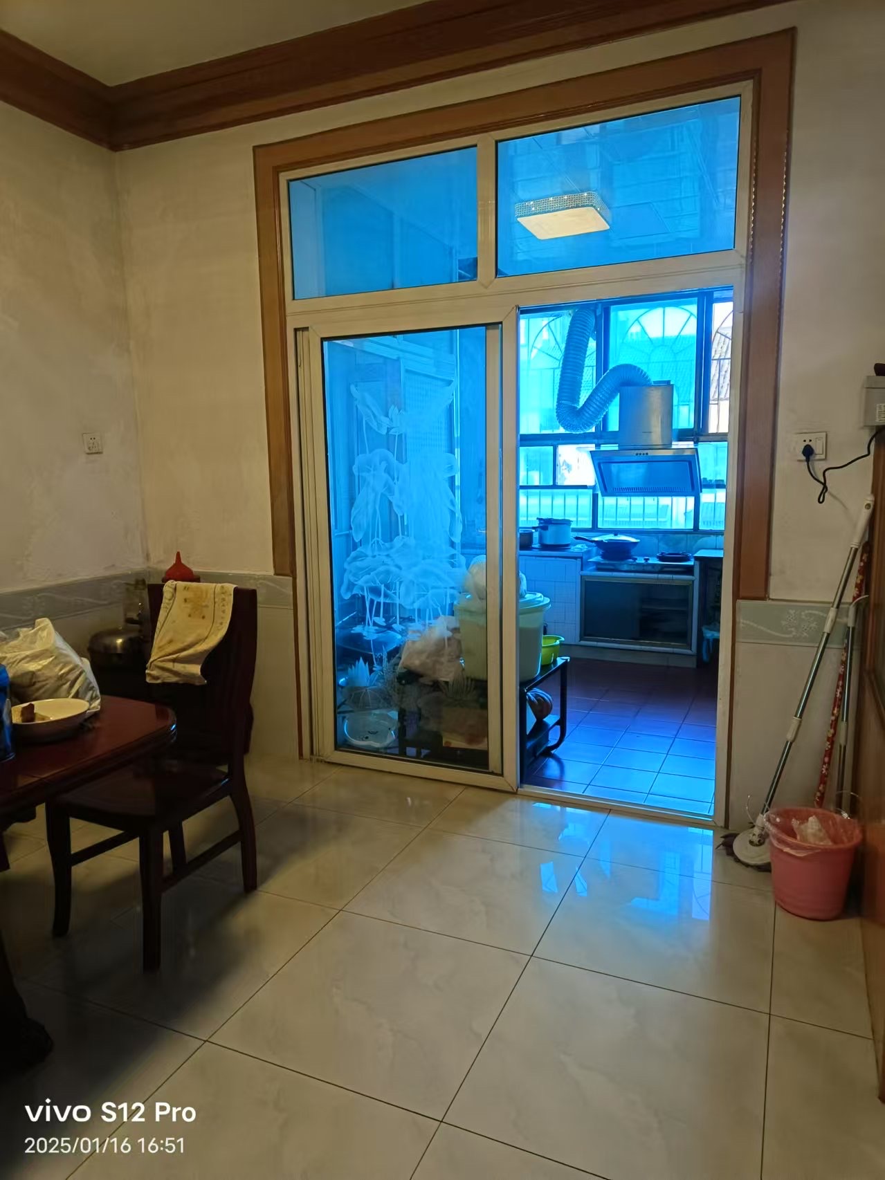 育财农贸市场(民营市场) 3室2厅2卫 26.8万 育财农贸市场(民营市场) 3室2厅2卫 26.8万客厅