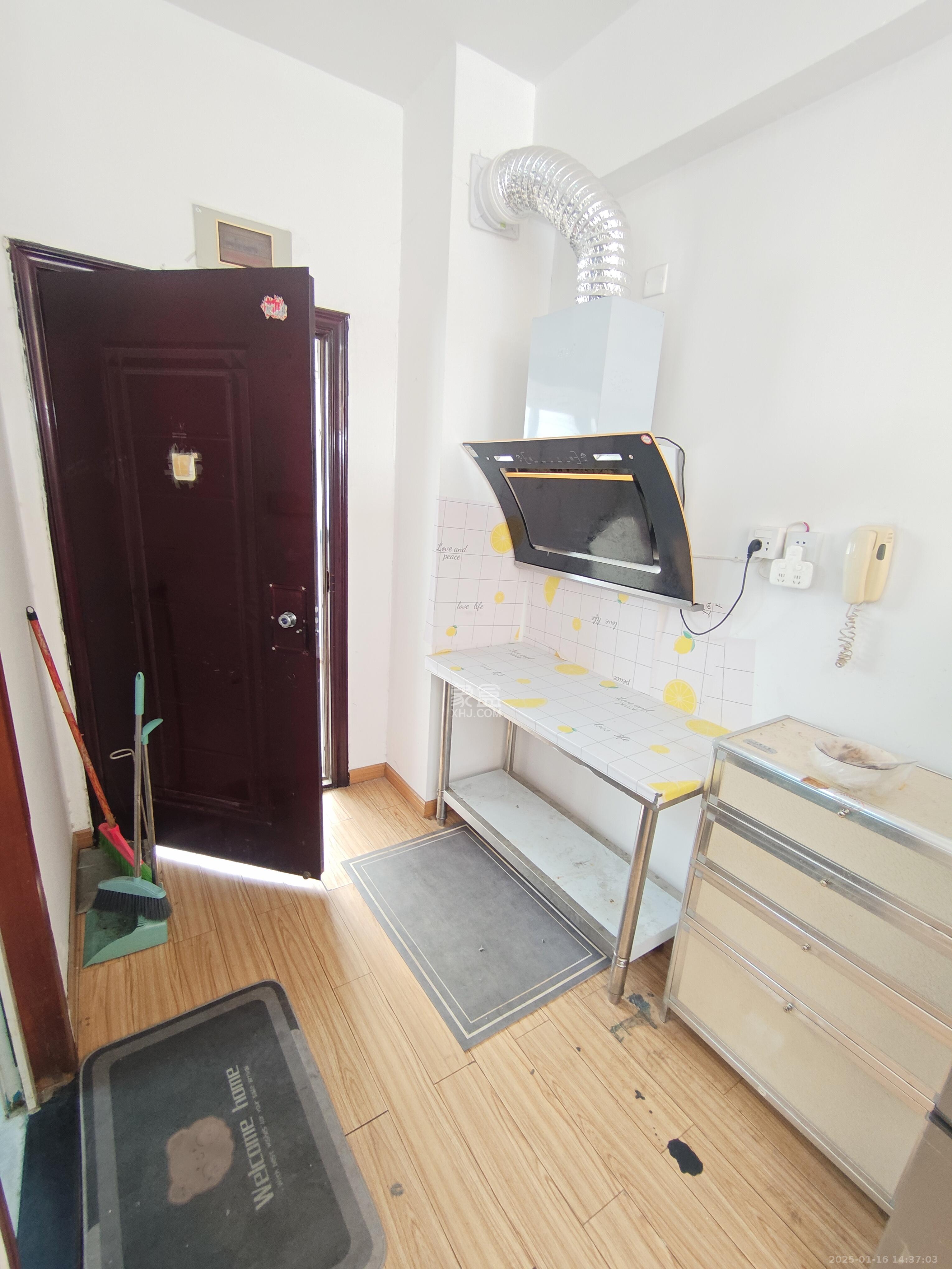 东一时区   44.0㎡     1200.00元/月室内图