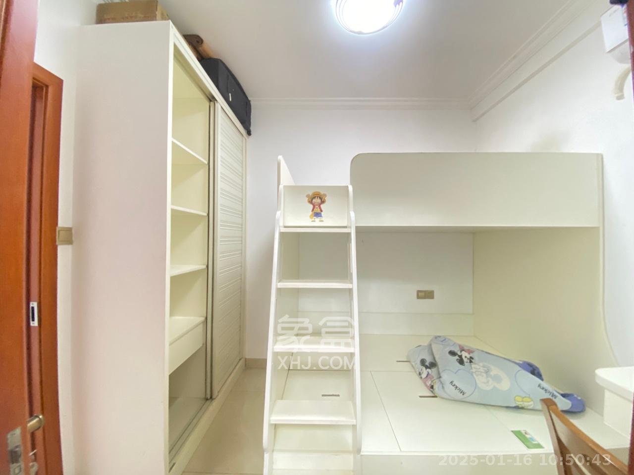 恒泰广场 2室1厅1卫 2000.0元/月 恒泰广场 2室1厅1卫 2000.0元/月室内图