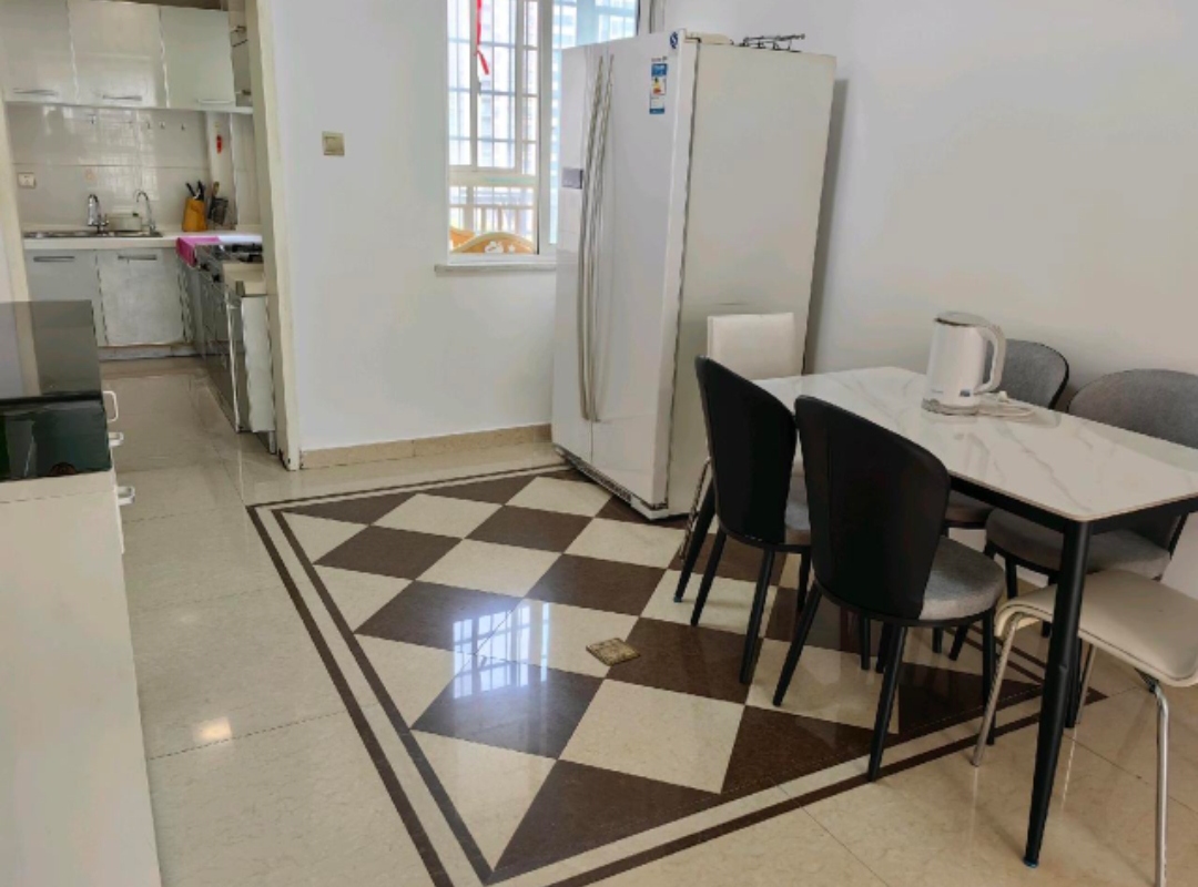 柳都水语 1室2厅2卫 2000.0元/月 柳都水语 1室2厅2卫 2000.0元/月室内图