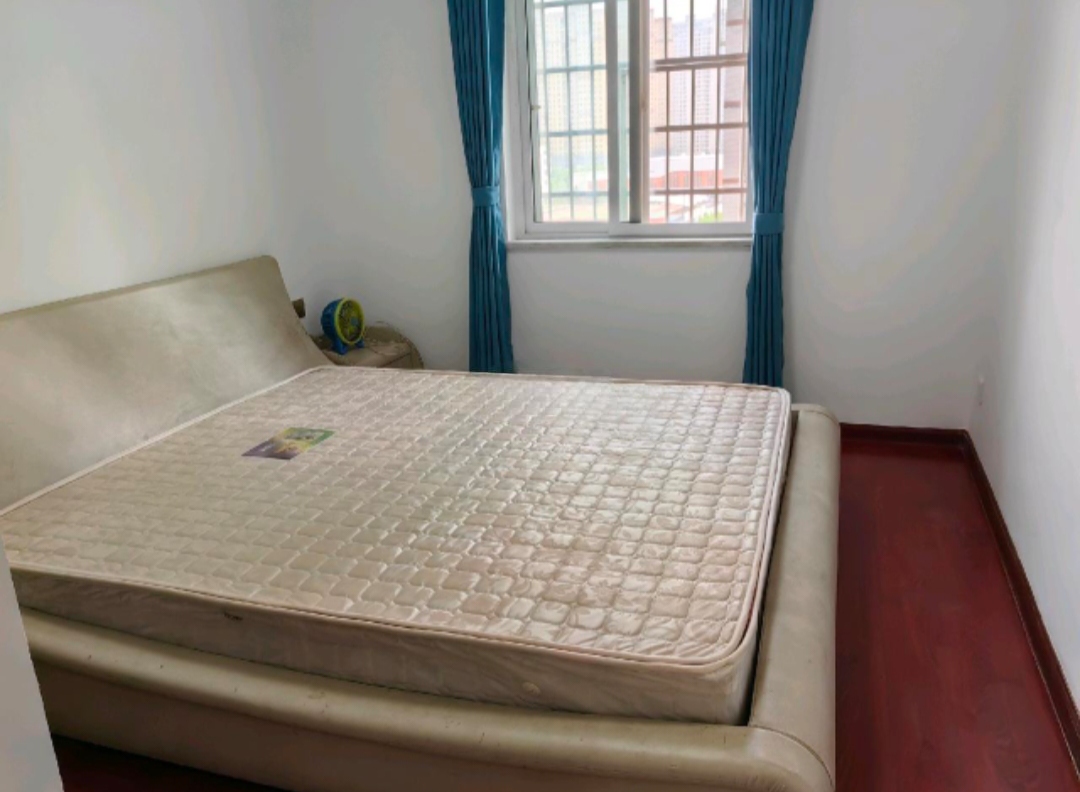 柳都水语 1室2厅2卫 2000.0元/月 柳都水语 1室2厅2卫 2000.0元/月室内图