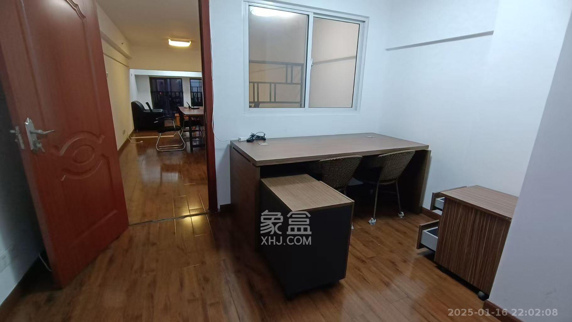 长城万富汇  1室2厅1卫   2800.00元/月室内图