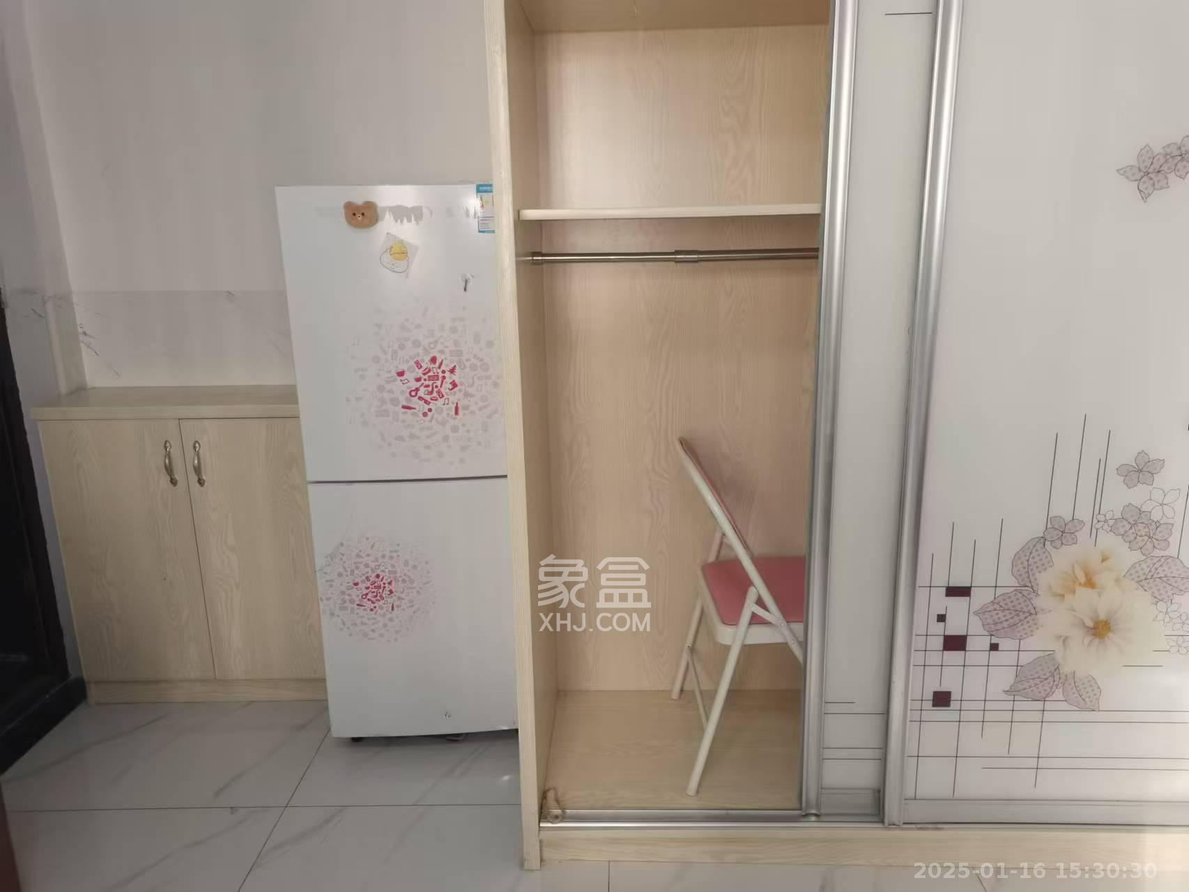 嘉顺苑  0室0厅1卫   1000.00元/月室内图