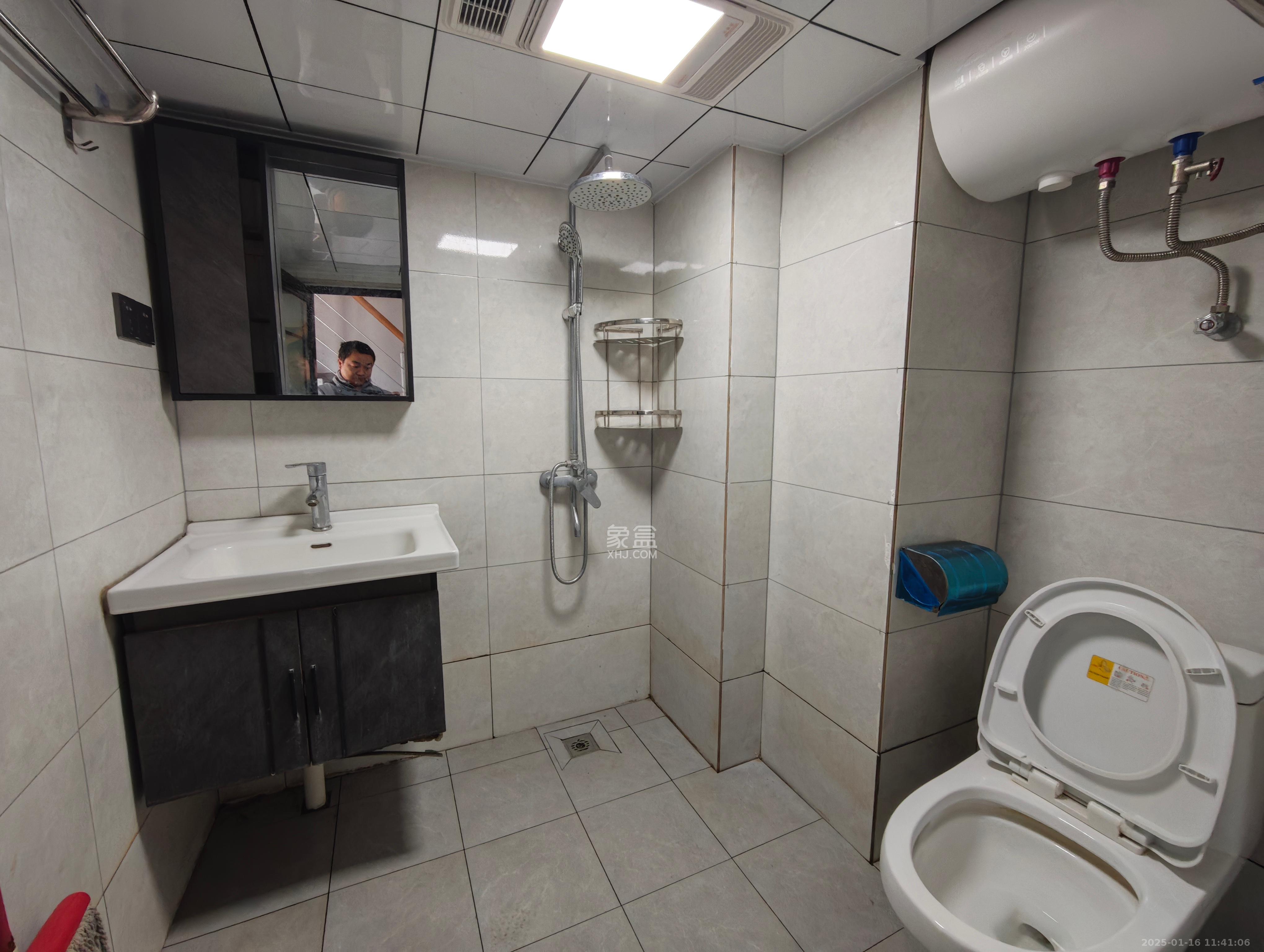 天麓轻奢国际 1室1厅1卫 1600.0元/月 天麓轻奢国际 1室1厅1卫 1600.0元/月户型图