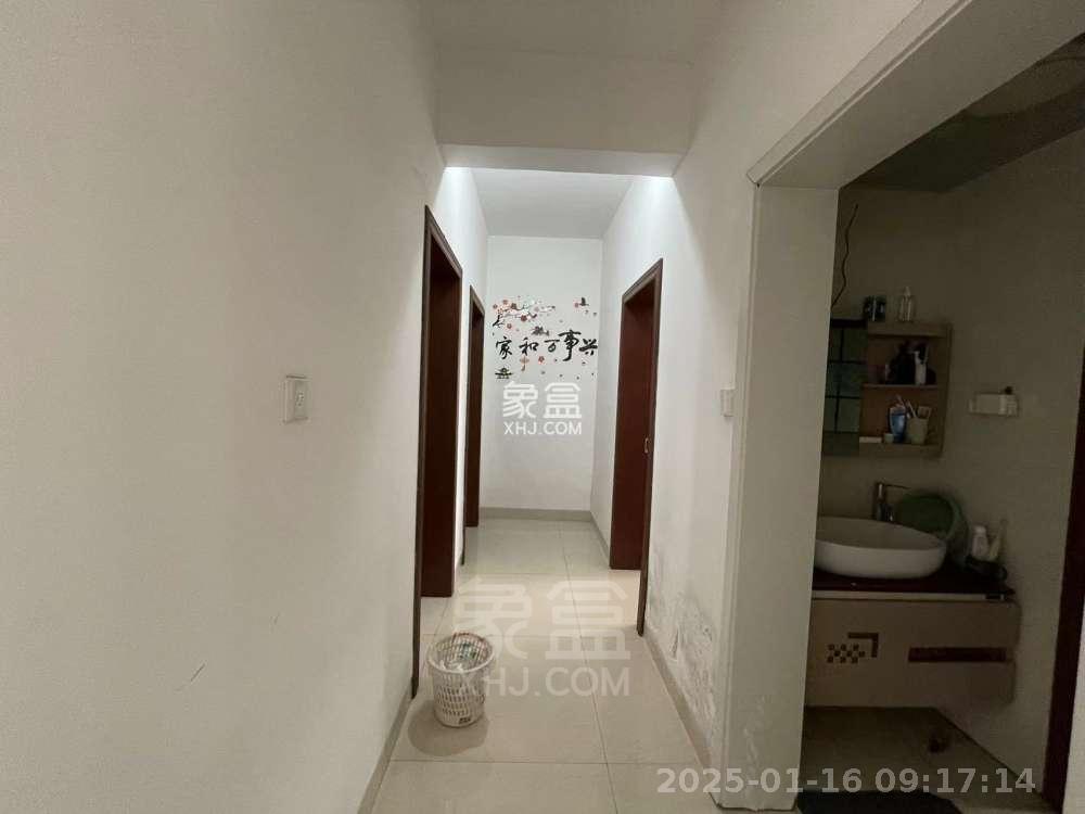 香草园  3室2厅2卫    1500.0元/月 香草园  3室2厅2卫    1500.0元/月室内图