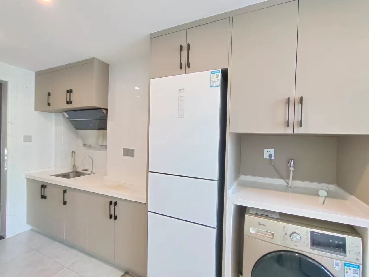 万恒公馆 1室1厅1卫 2400.0元/月 万恒公馆 1室1厅1卫 2400.0元/月室内图