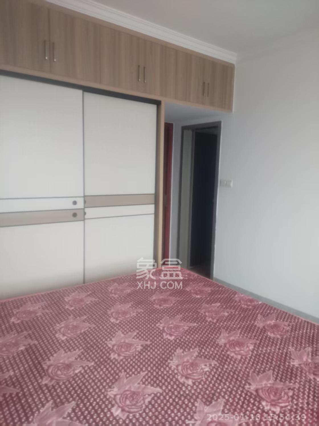 真人桥家园一期  3室2厅2卫    2300.0元/月 真人桥家园一期  3室2厅2卫    2300.0元/月室内图