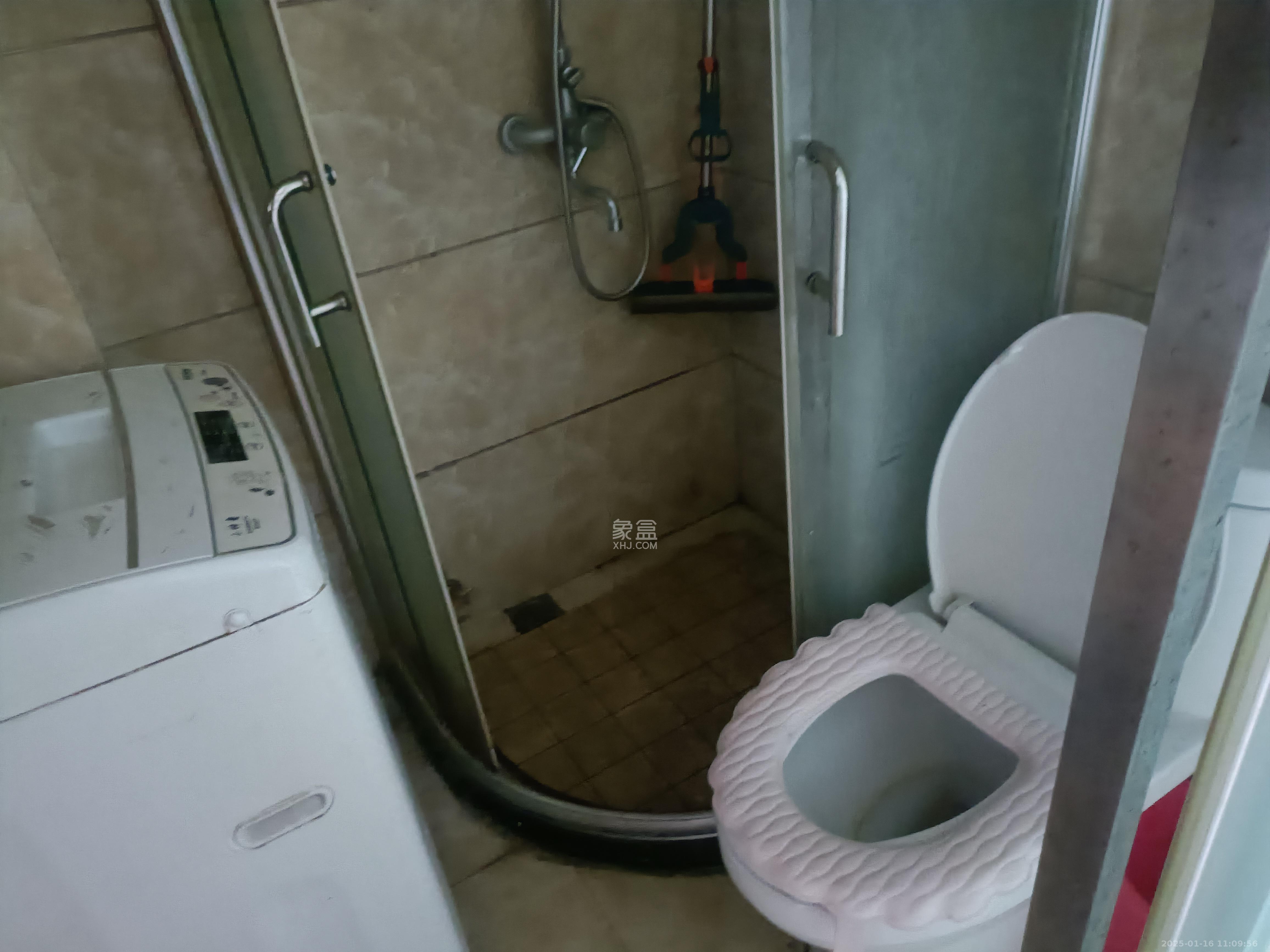 佐佑大厦  1室1厅1卫    850.0元/月 佐佑大厦  1室1厅1卫    850.0元/月室内图