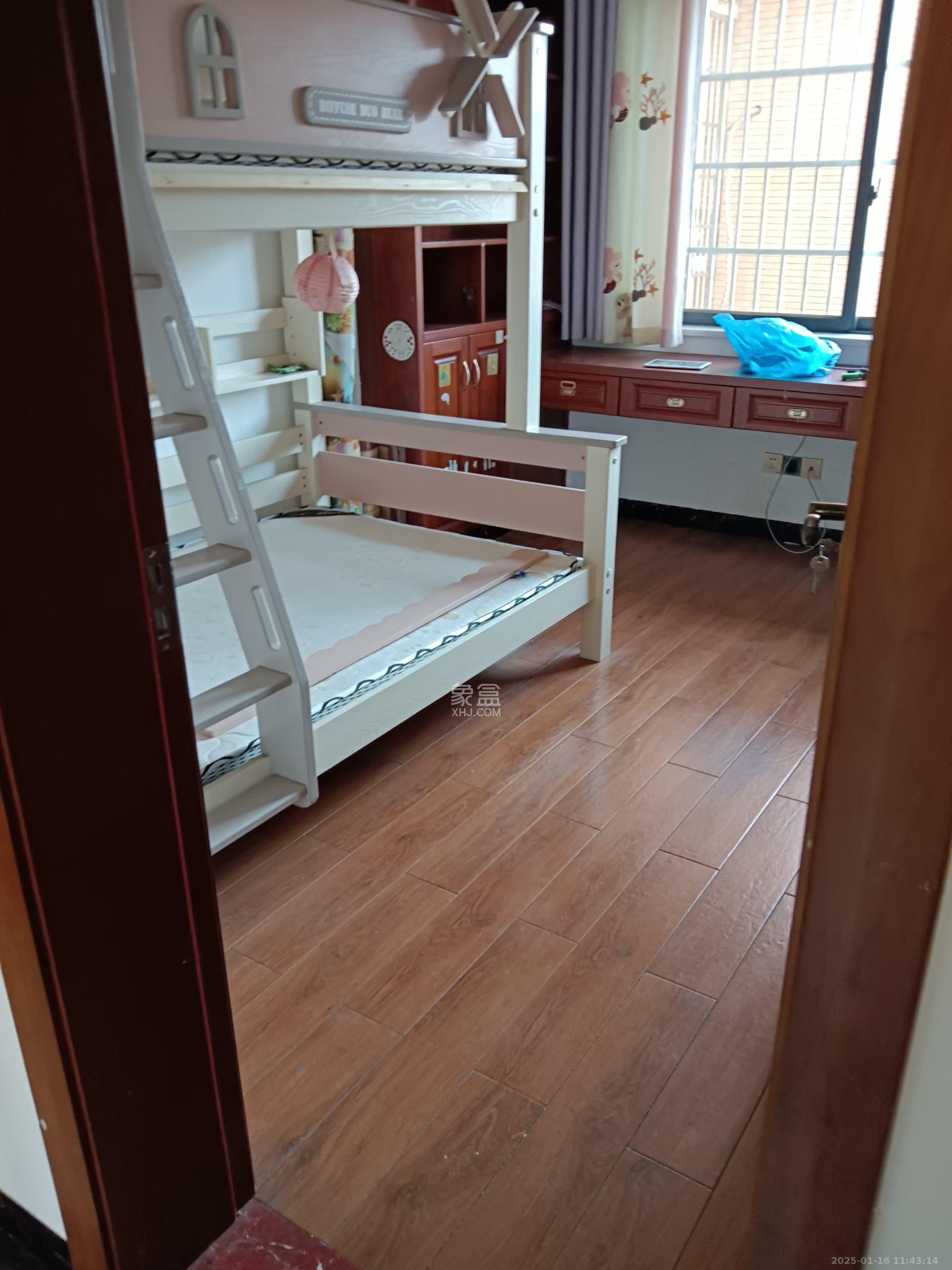 和润园一、二期 1室1厅1卫 2300.0元/月 和润园一、二期 1室1厅1卫 2300.0元/月室内图