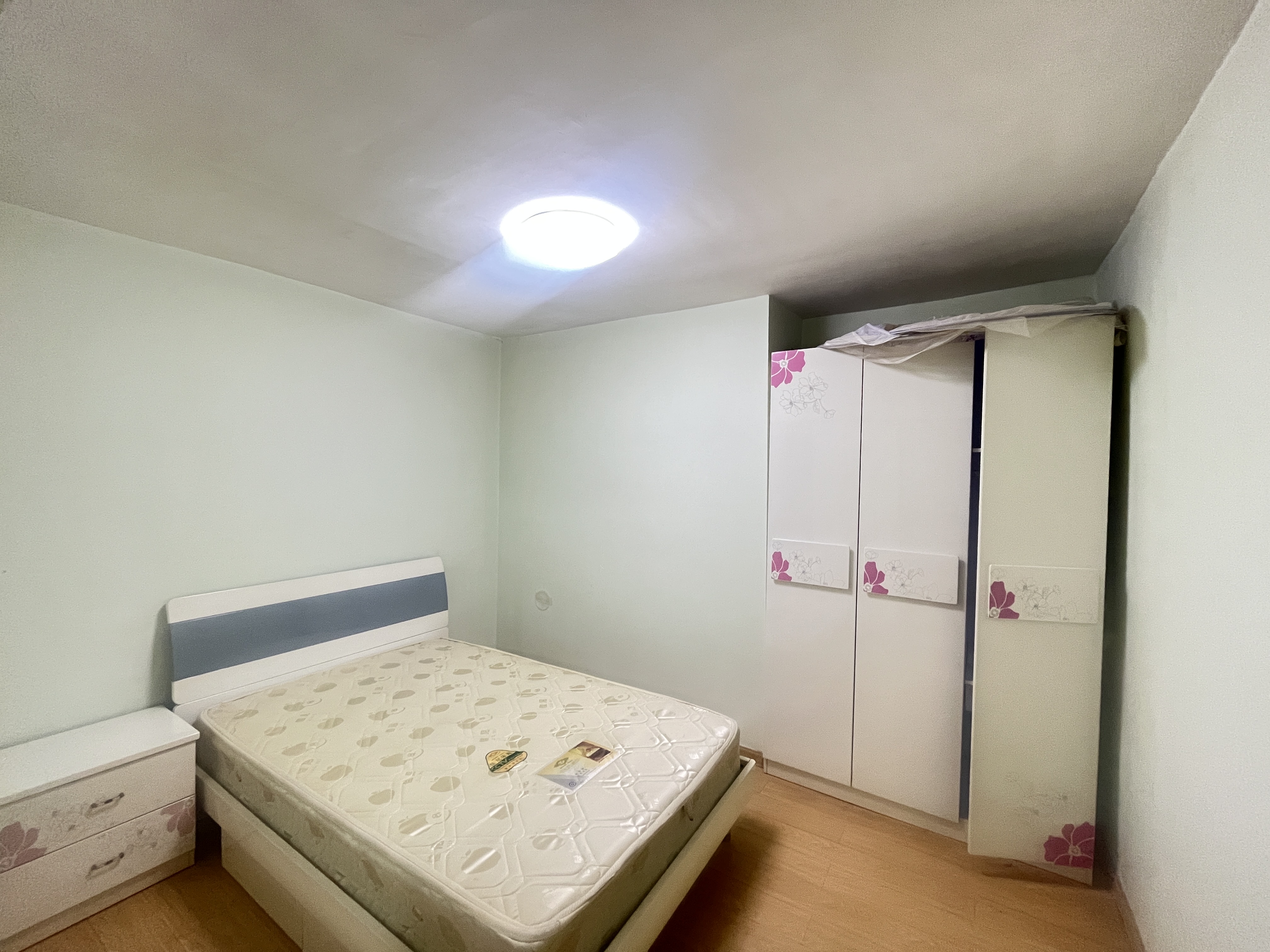 华林广场 3室2厅1卫 90.0万 华林广场 3室2厅1卫 90.0万室内图