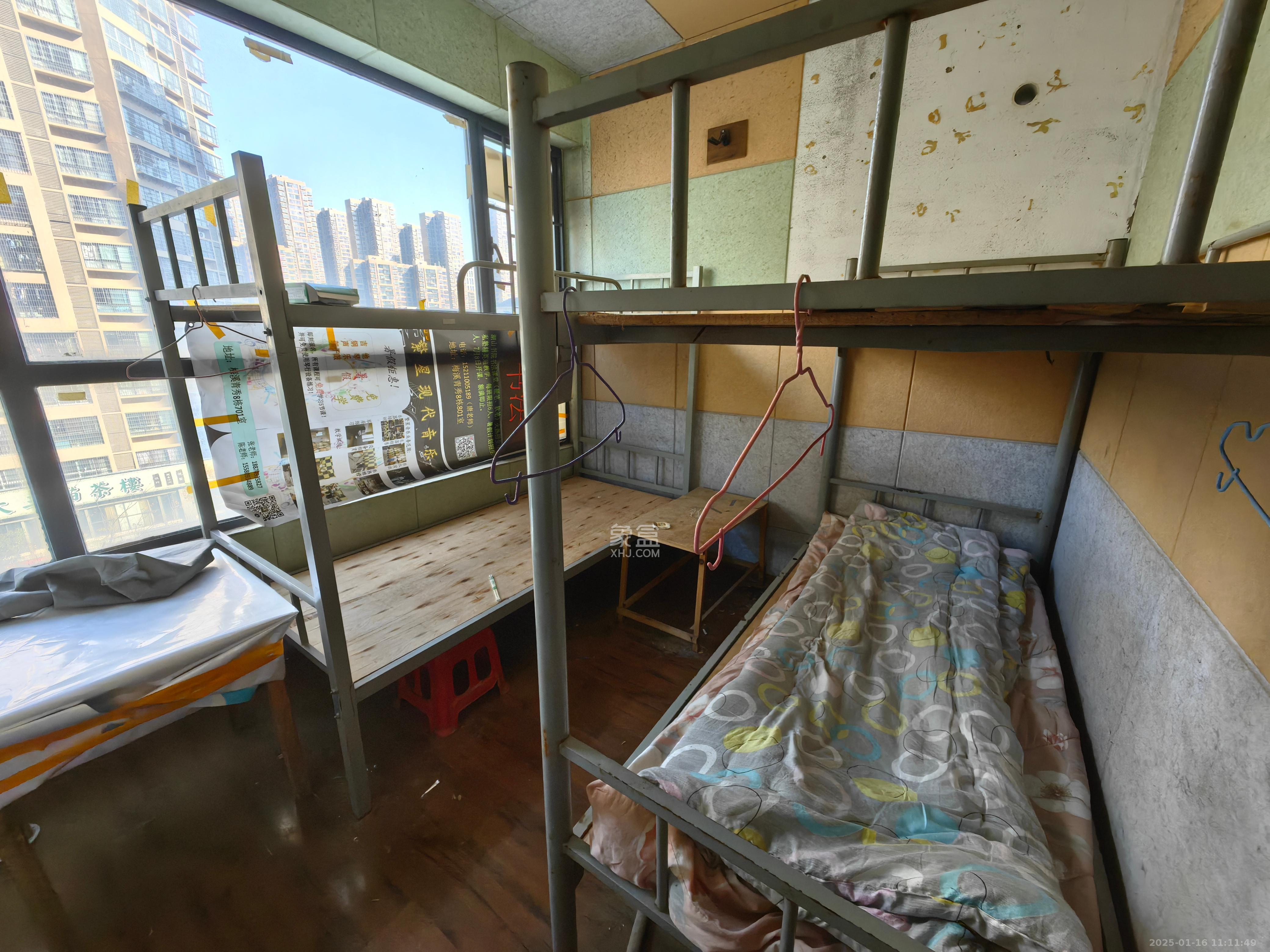 中国铁建梅溪青秀一期 3室1厅1卫 1800.0元/月 中国铁建梅溪青秀一期 3室1厅1卫 1800.0元/月室内图