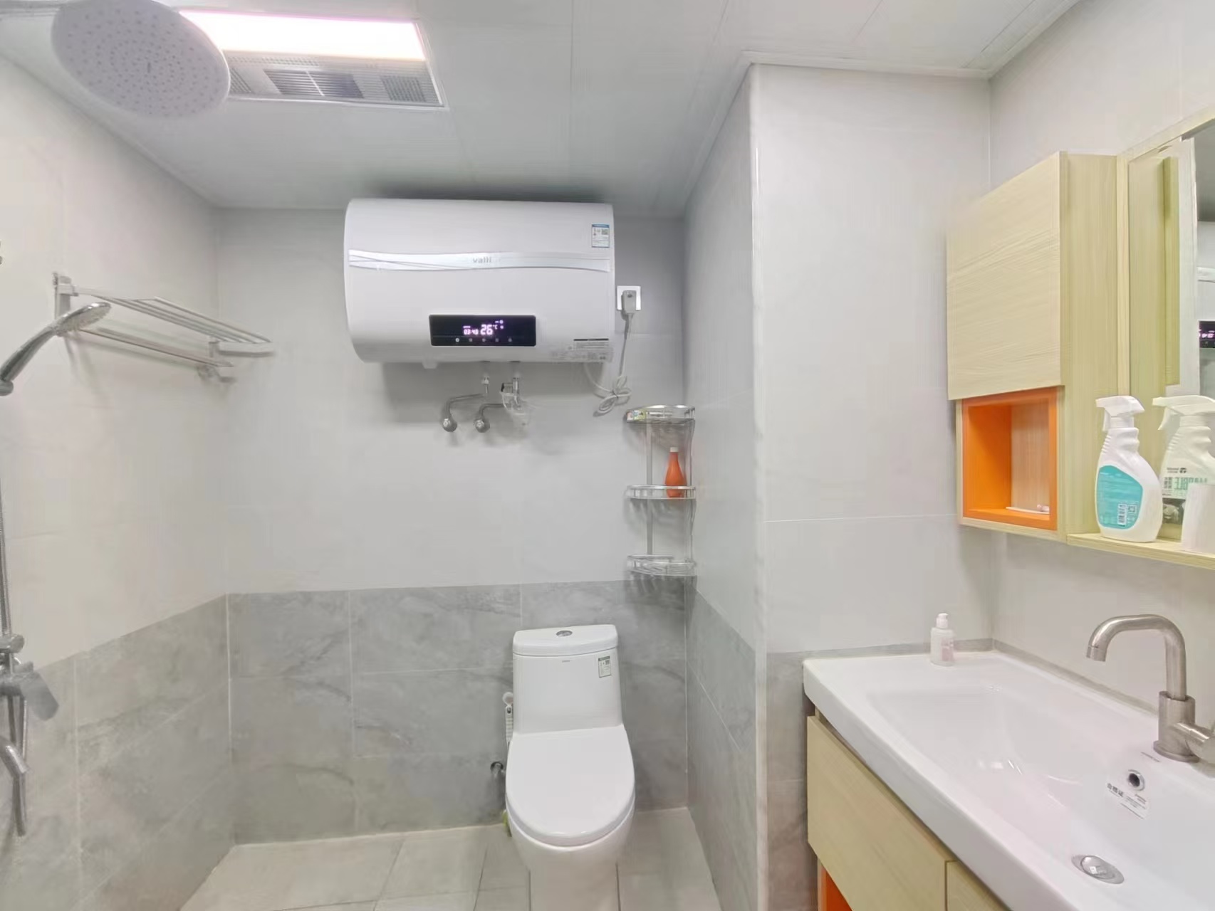 万恒公馆 1室1厅1卫 2400.0元/月 万恒公馆 1室1厅1卫 2400.0元/月室内图