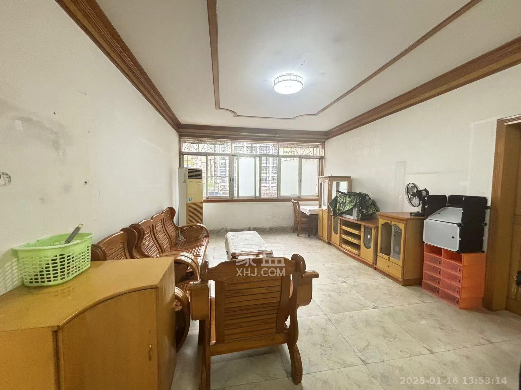 长岭水电八局宿舍  3室1厅1卫   1900.00元/月