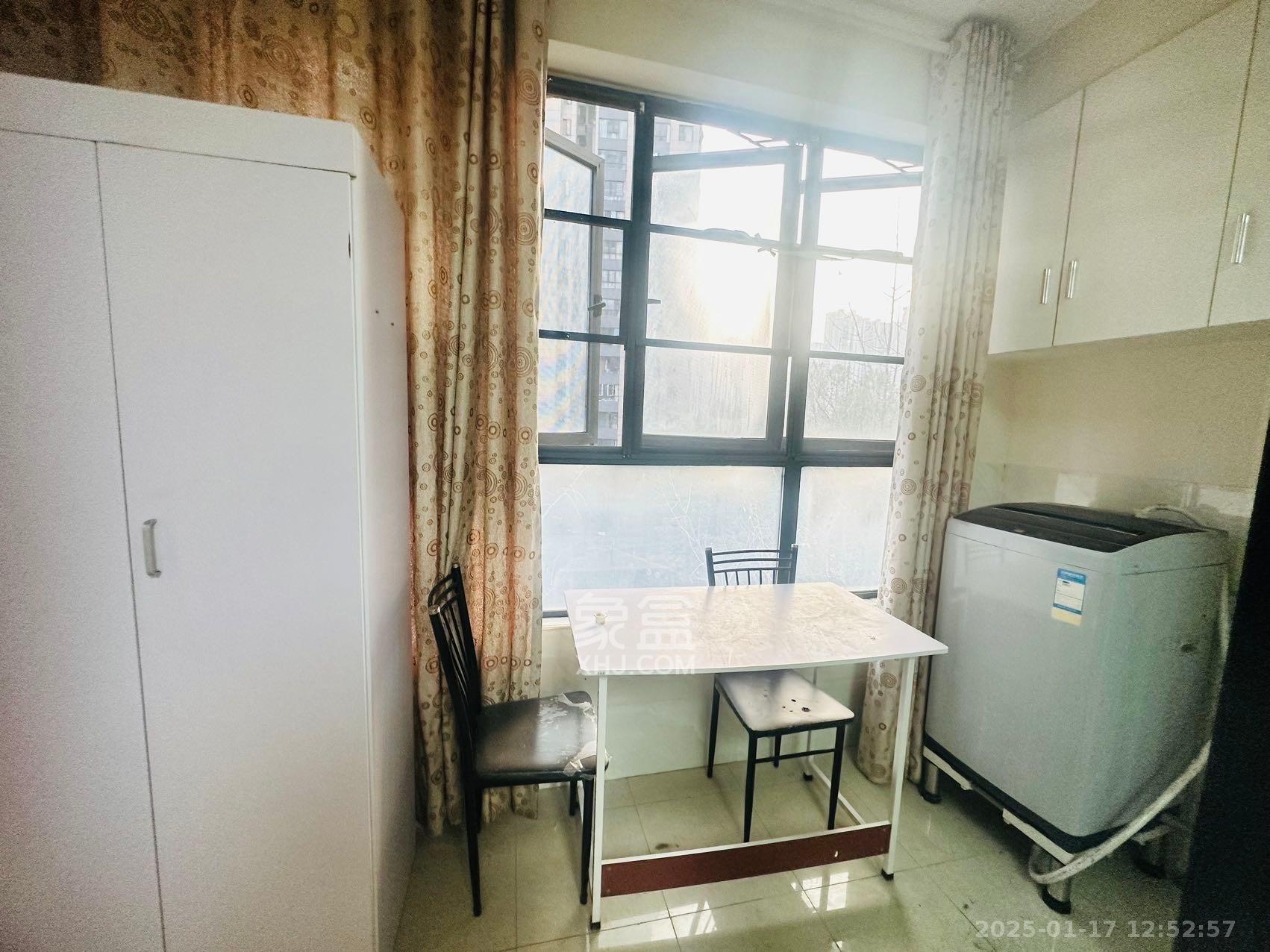 中国铁建梅溪青秀一期 1室1厅1卫 2000.0元/月 中国铁建梅溪青秀一期 1室1厅1卫 2000.0元/月户型图