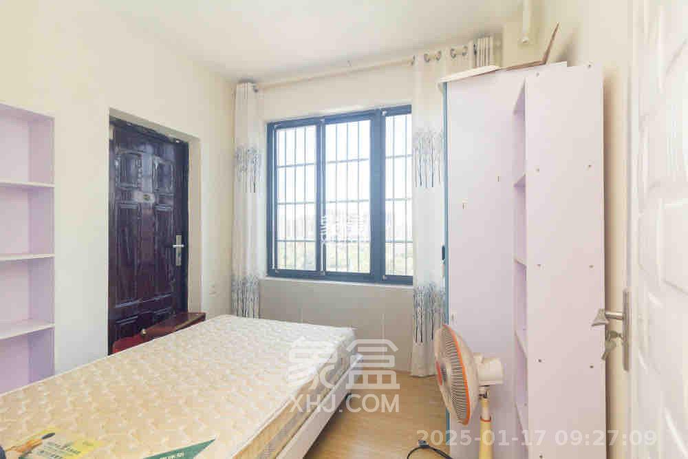 高林仕家  3室2厅1卫    1700.0元/月 高林仕家  3室2厅1卫    1700.0元/月室内图