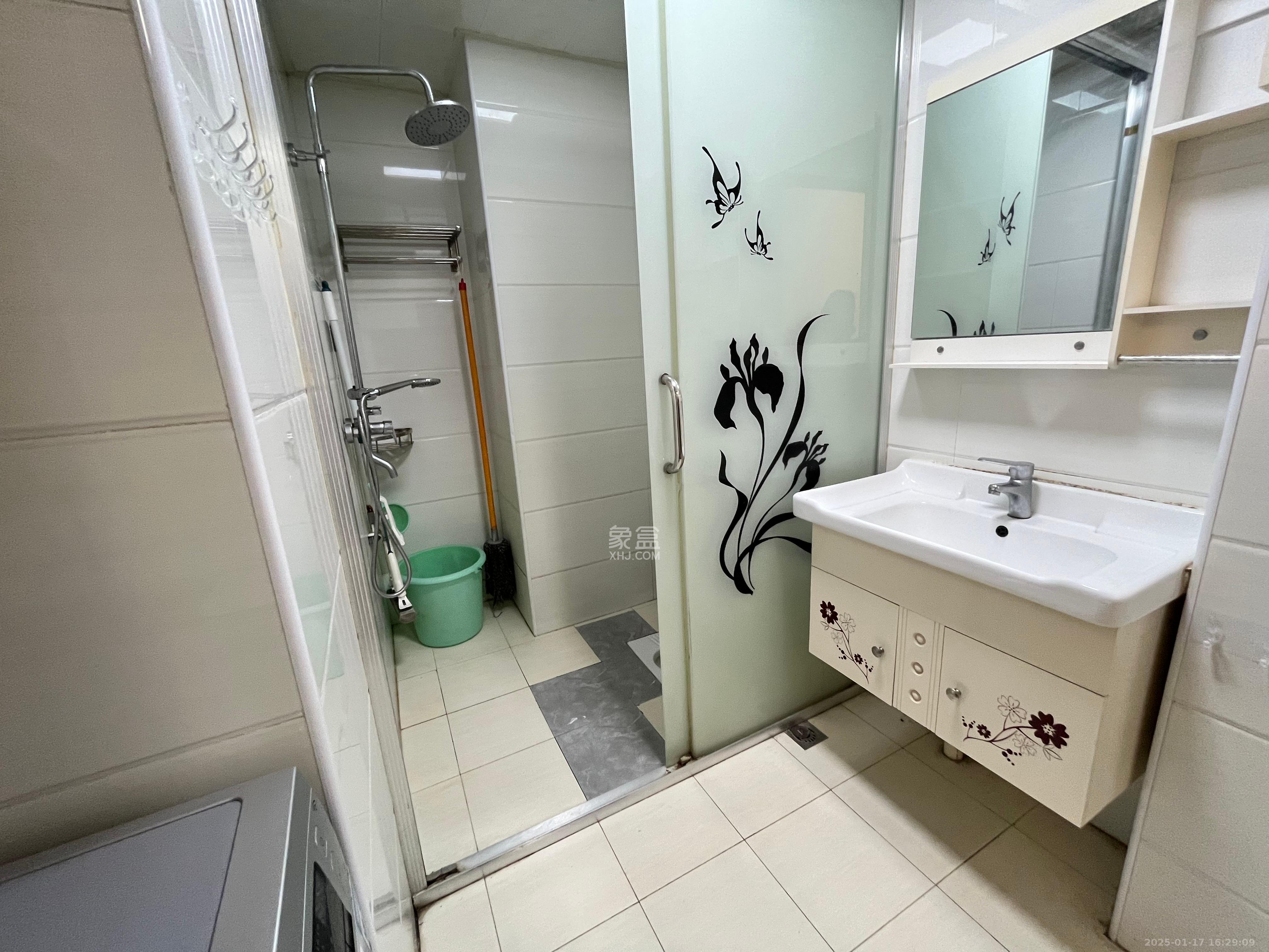 中南壹号院  2室2厅1卫   1800.00元/月室内图
