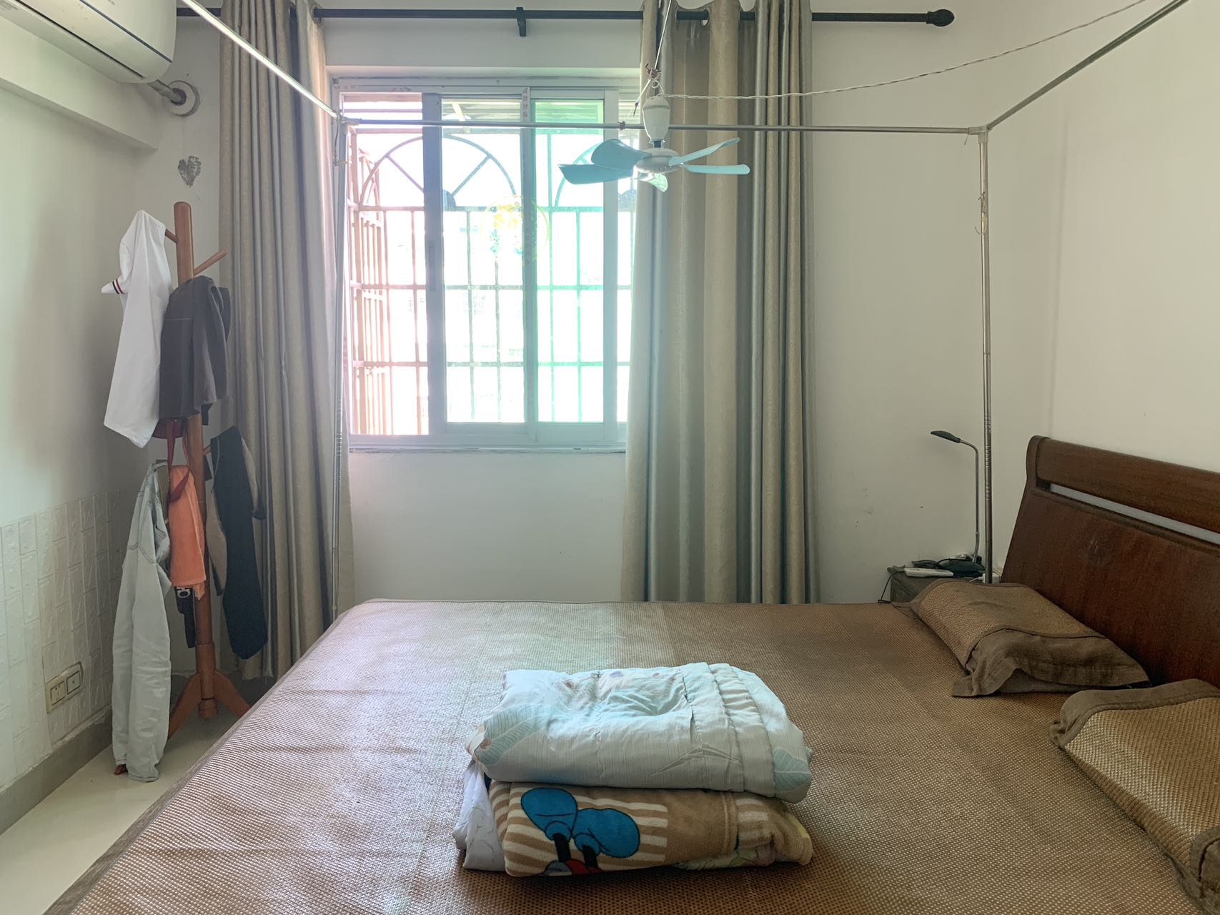 龙华商城  3室2厅1卫    130.0万 龙华商城  3室2厅1卫    130.0万室内图