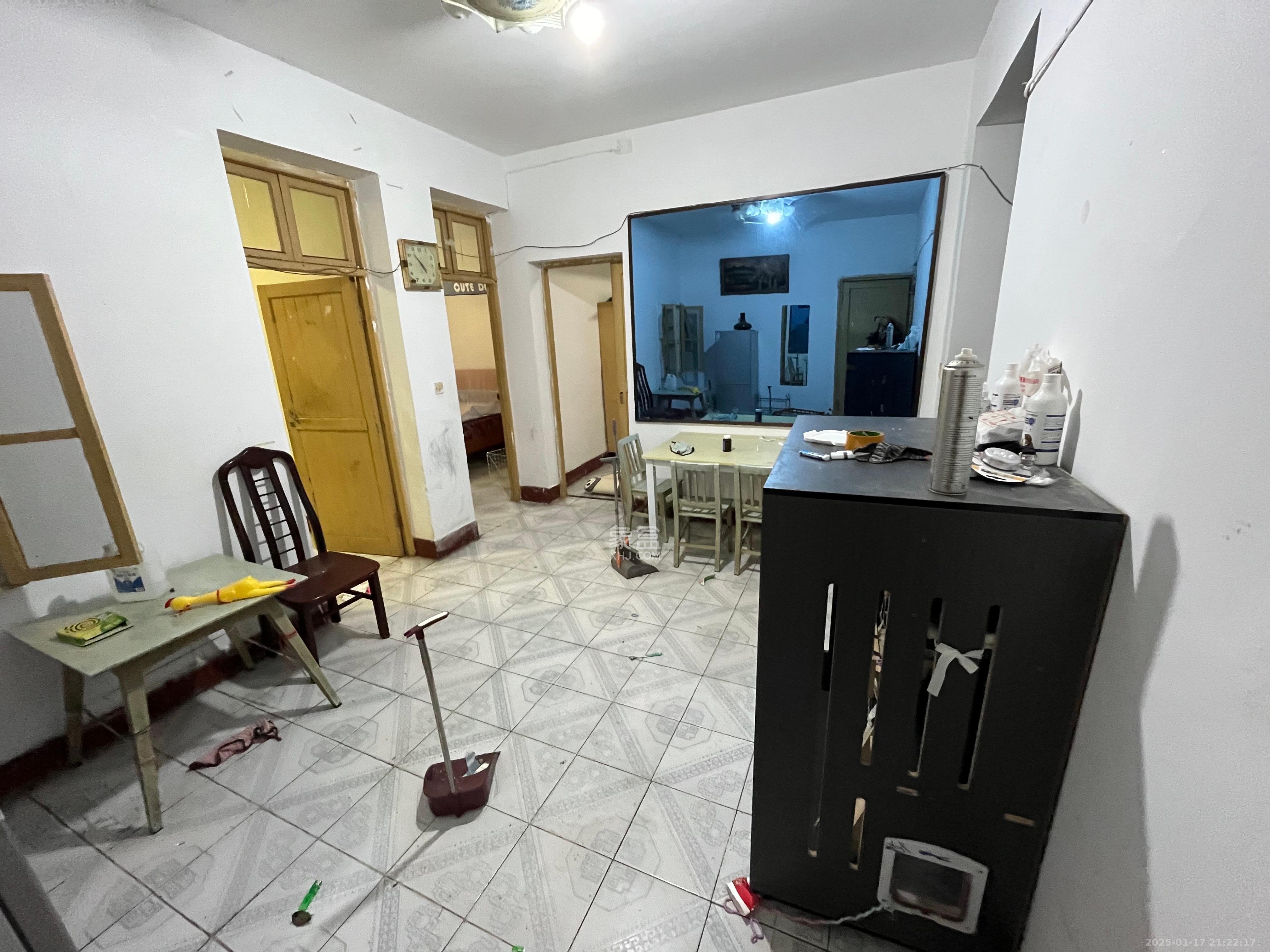 航空学院 3室2厅2卫 1500.0元/月 航空学院 3室2厅2卫 1500.0元/月室内图