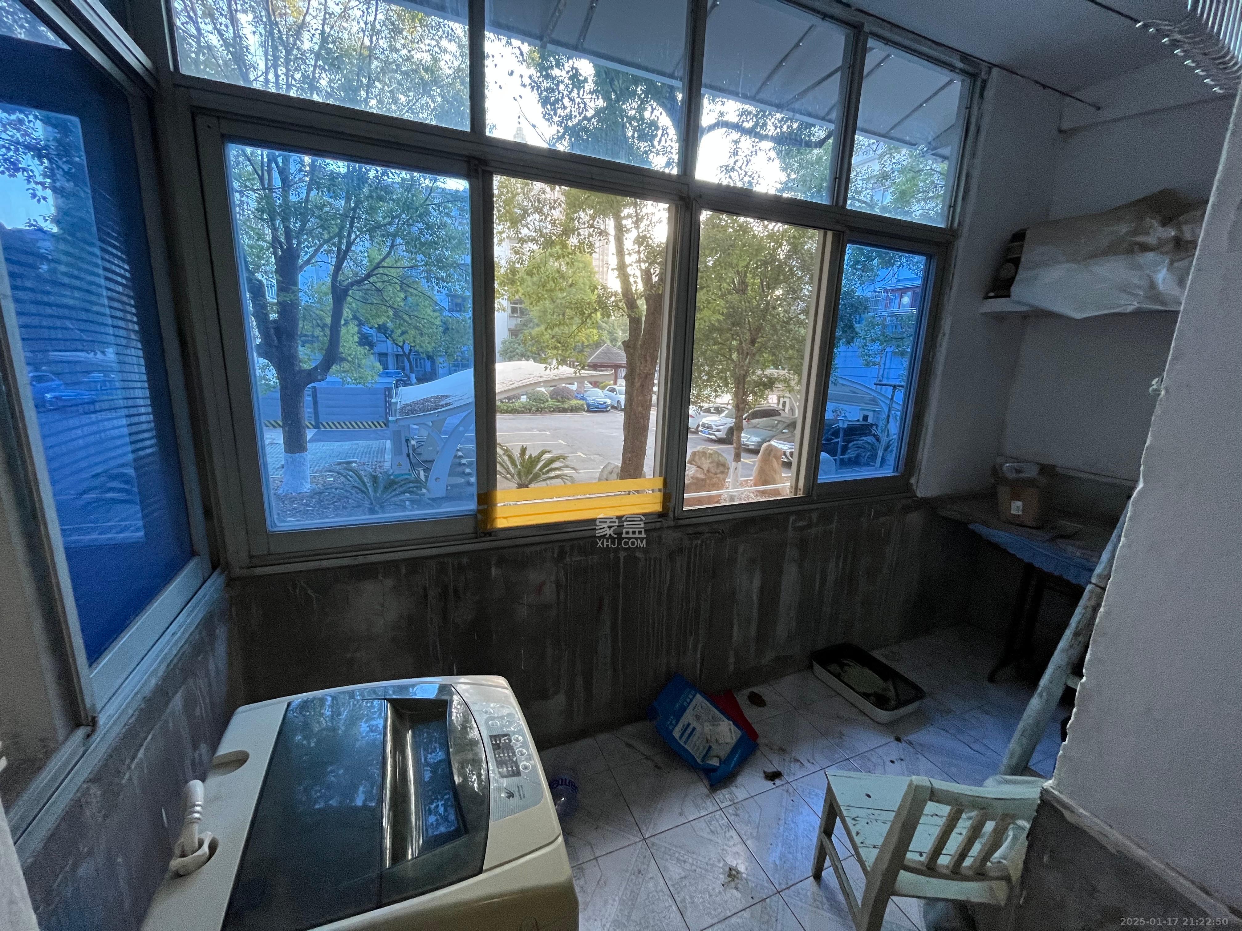 航空学院 3室2厅2卫 1500.0元/月 航空学院 3室2厅2卫 1500.0元/月室内图