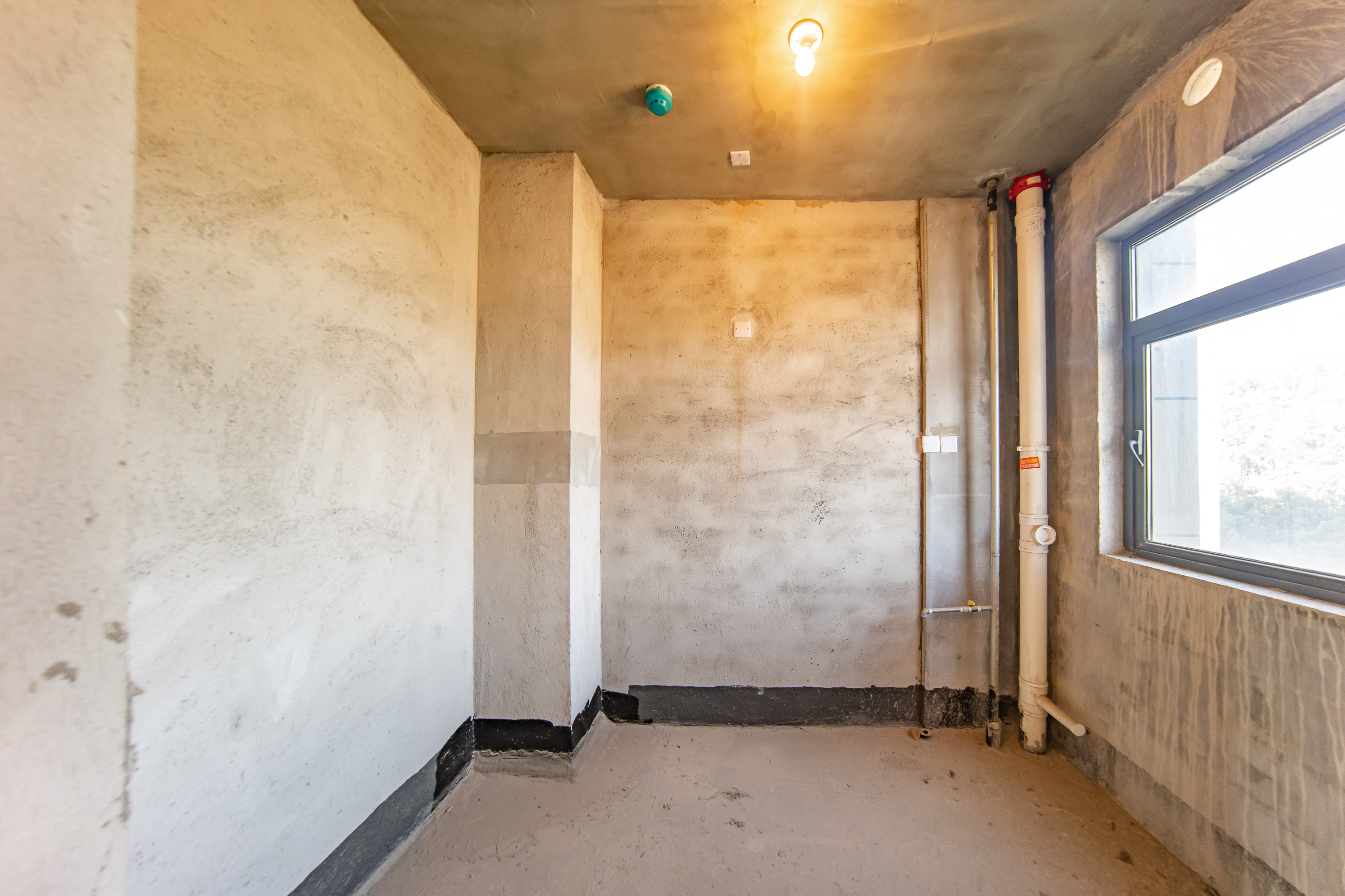 南山十里天池  3室2厅2卫    90.0万 南山十里天池  3室2厅2卫    90.0万厨房