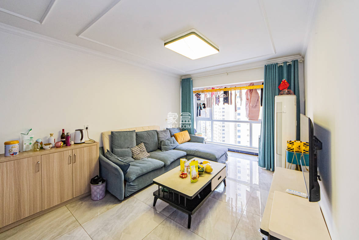 北辰三角洲E3区  3室2厅2卫    139.0万 北辰三角洲E3区  3室2厅2卫    139.0万客厅