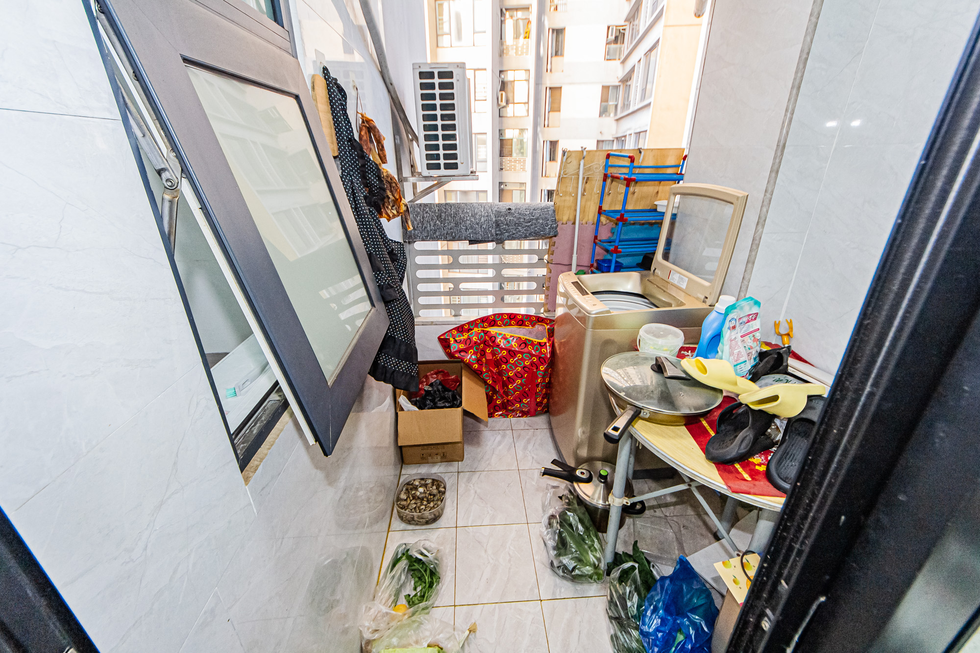 北辰三角洲E3区  3室2厅2卫    139.0万 北辰三角洲E3区  3室2厅2卫    139.0万阳台