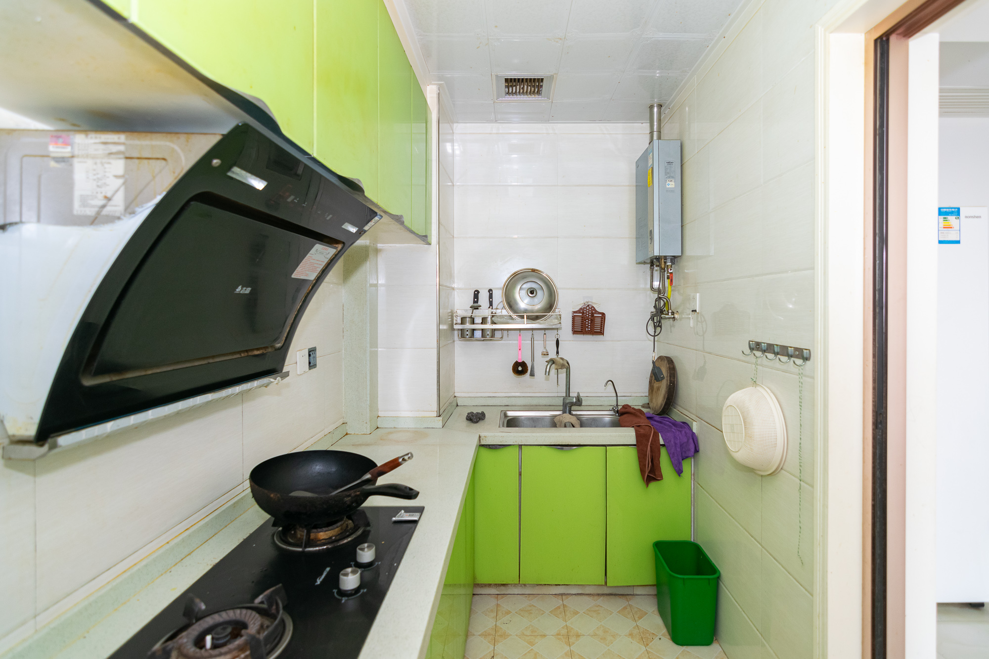 湖南报业文化城(米地亚家园)  4室2厅2卫    96.1万 湖南报业文化城(米地亚家园)  4室2厅2卫    96.1万厨房